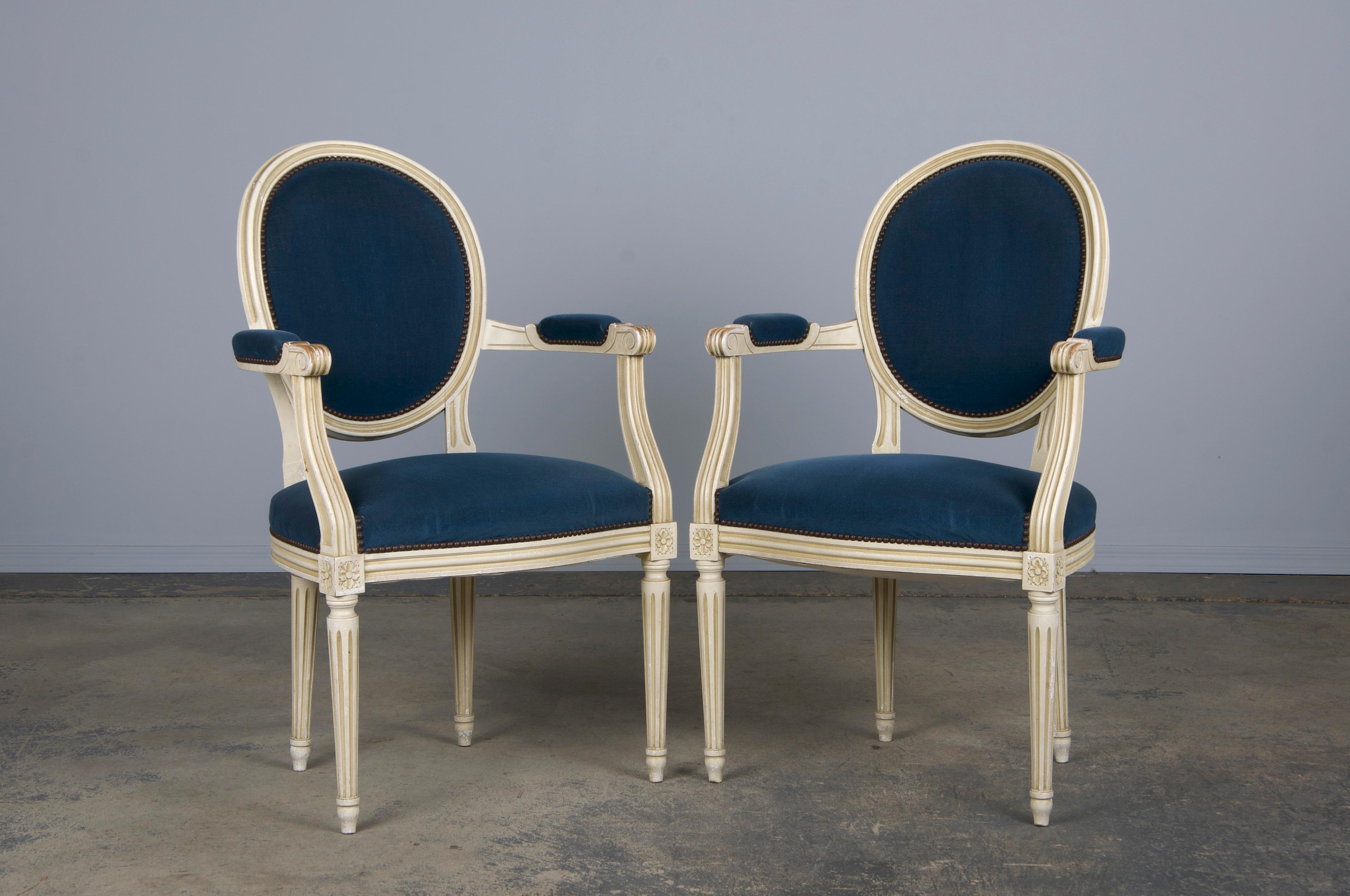 French Louis XVI Style Painted Armchairs W/ Dark Blue Velvet - A Pair In Good Condition In Astoria, NY