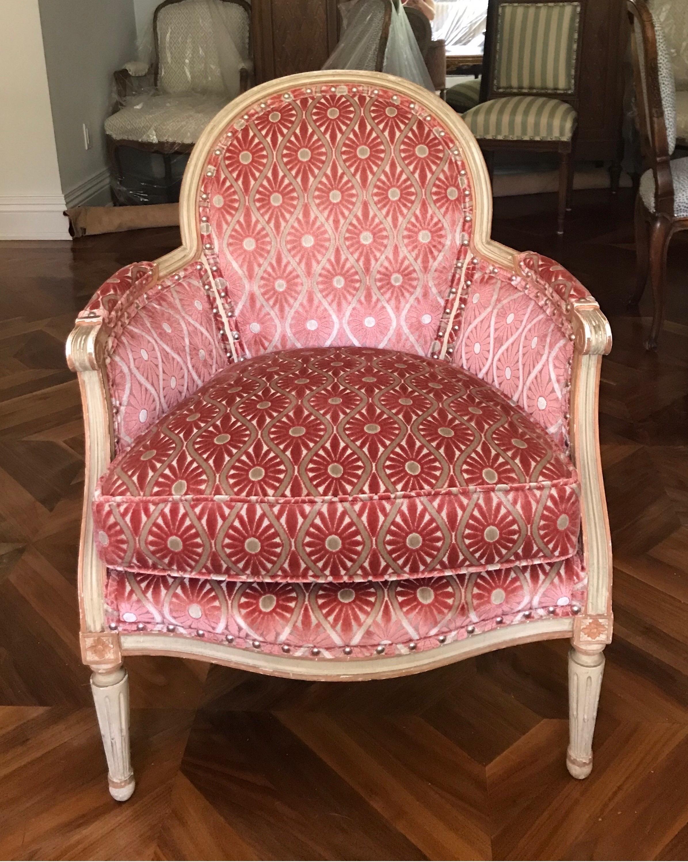 French Louis XVI Style Painted Bergère Chairs For Sale 4