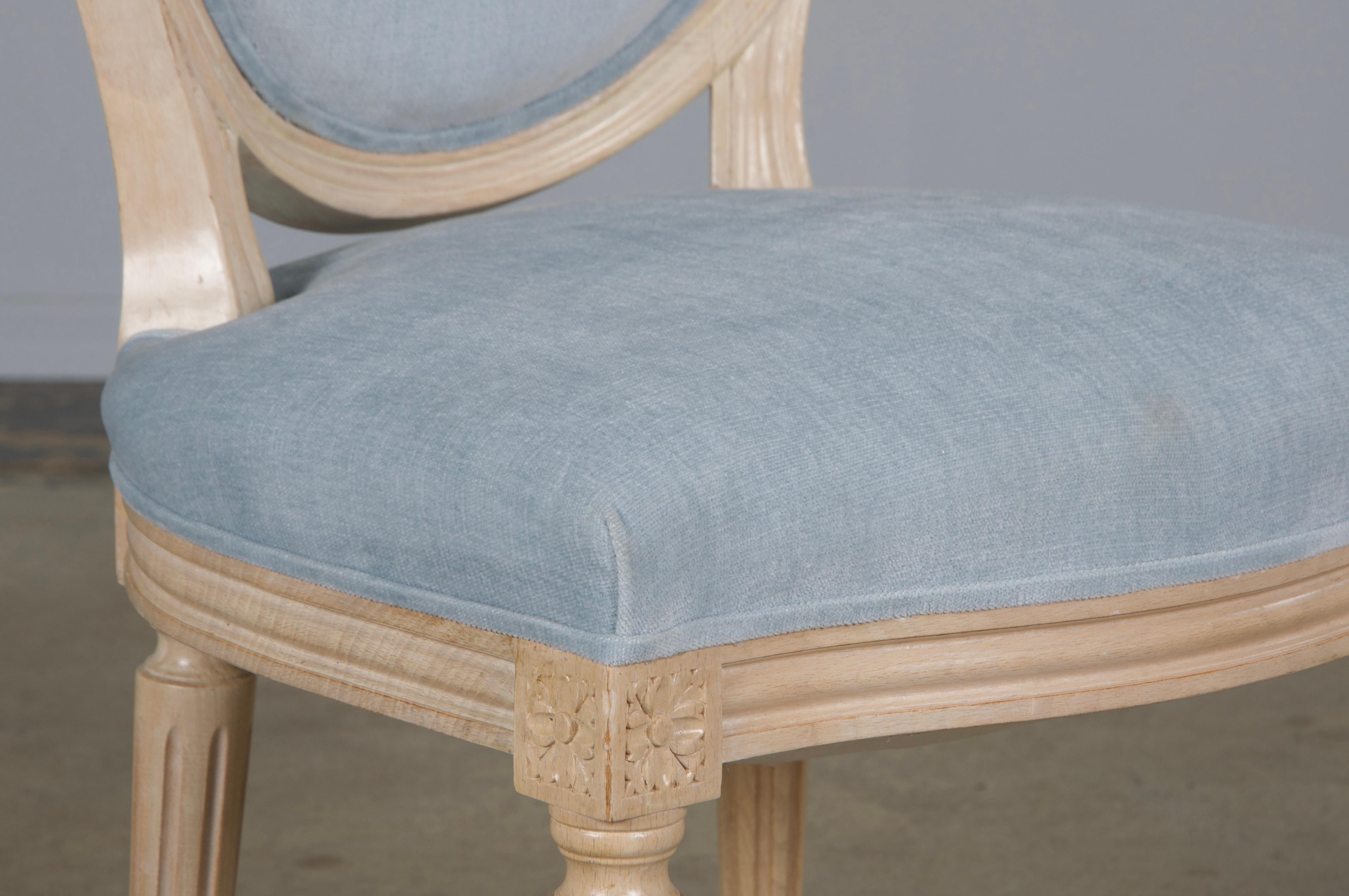 French Louis XVI Style Painted Dining Chairs W/ Light Blue Velvet - Set of 6 For Sale 5