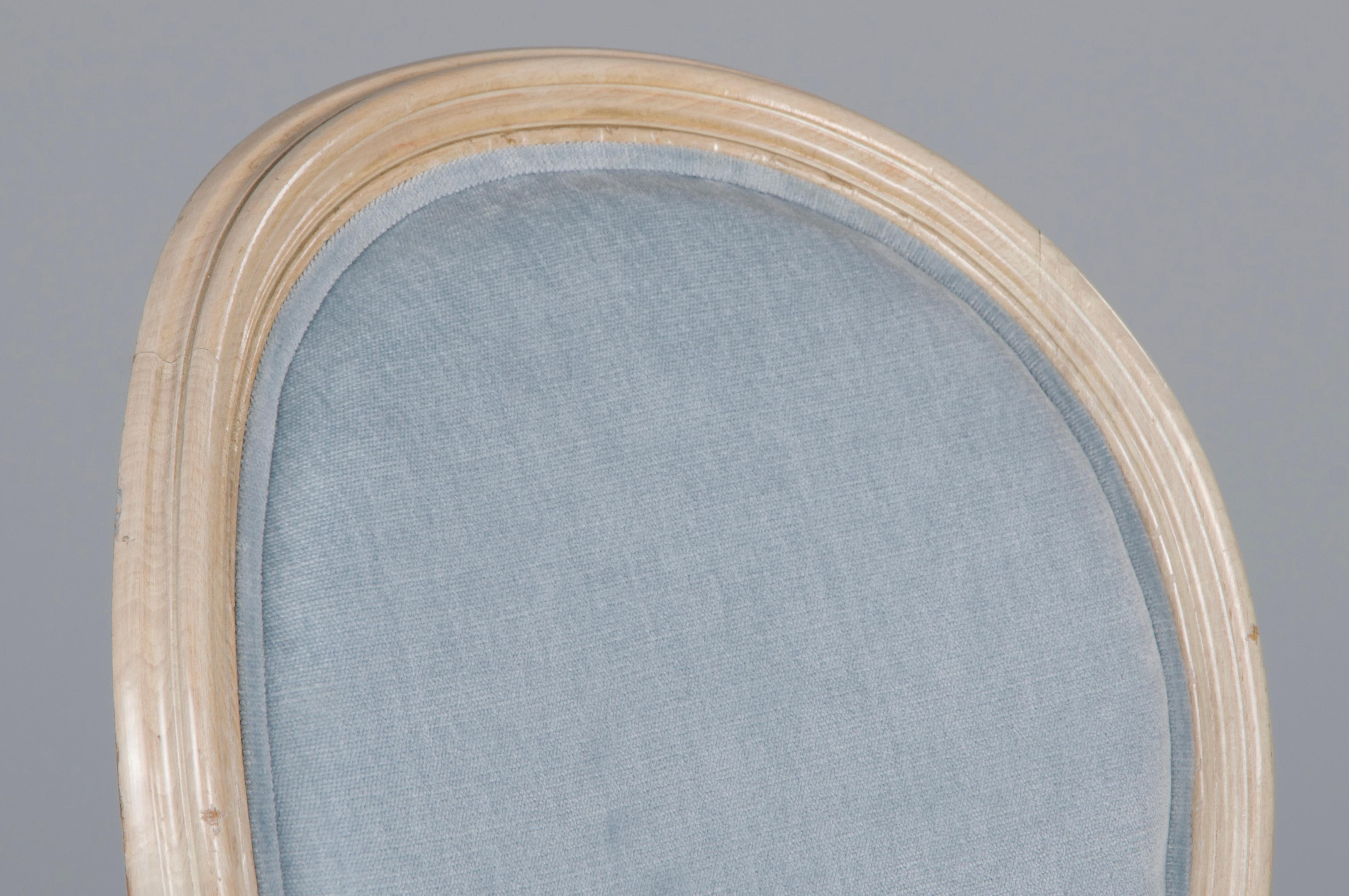 French Louis XVI Style Painted Dining Chairs W/ Light Blue Velvet - Set of 6 For Sale 3
