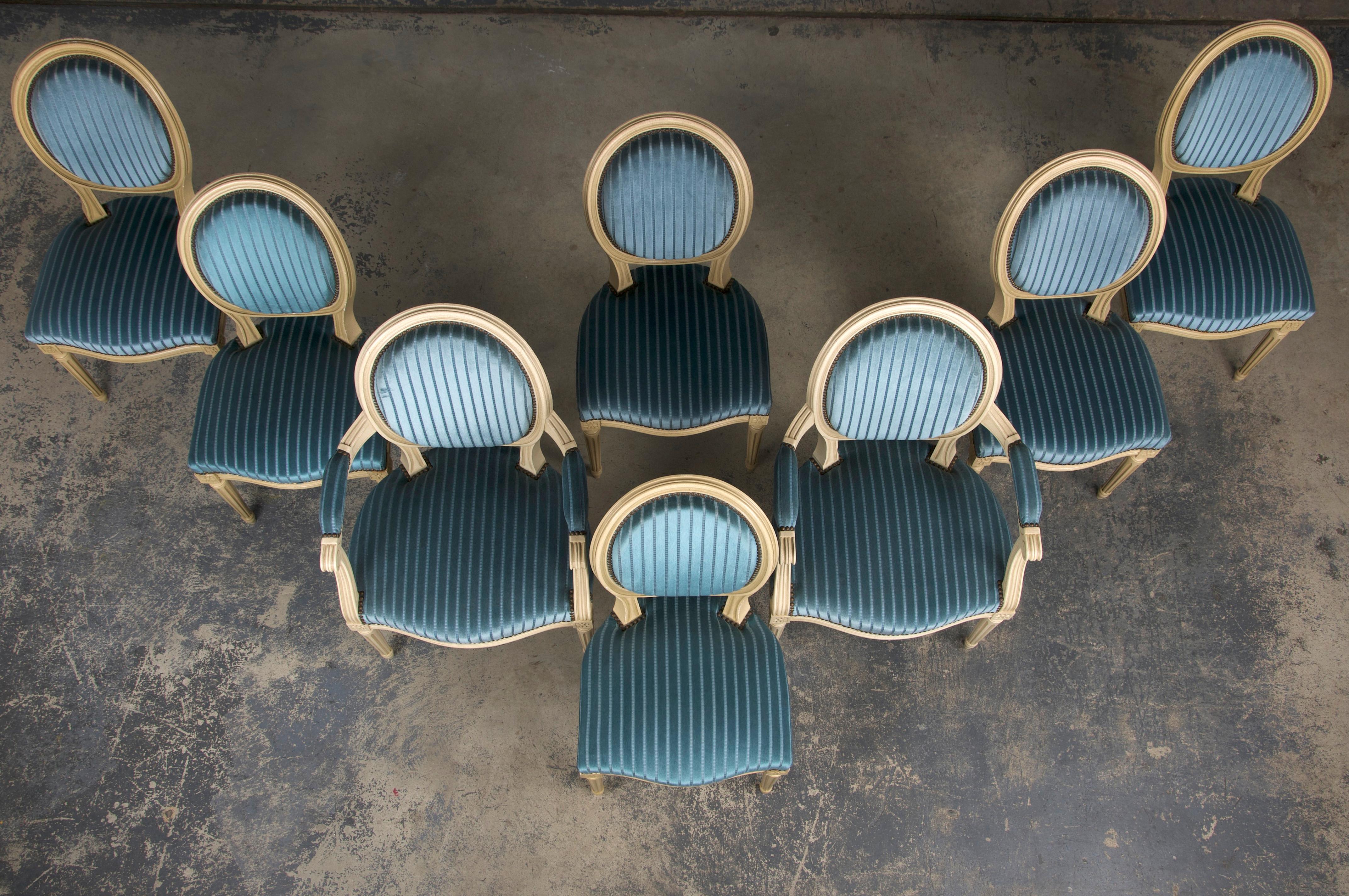 Hand-Carved French Louis XVI Style Painted Dining Chairs W/ Striped Blue Velvet - Set of 8 For Sale