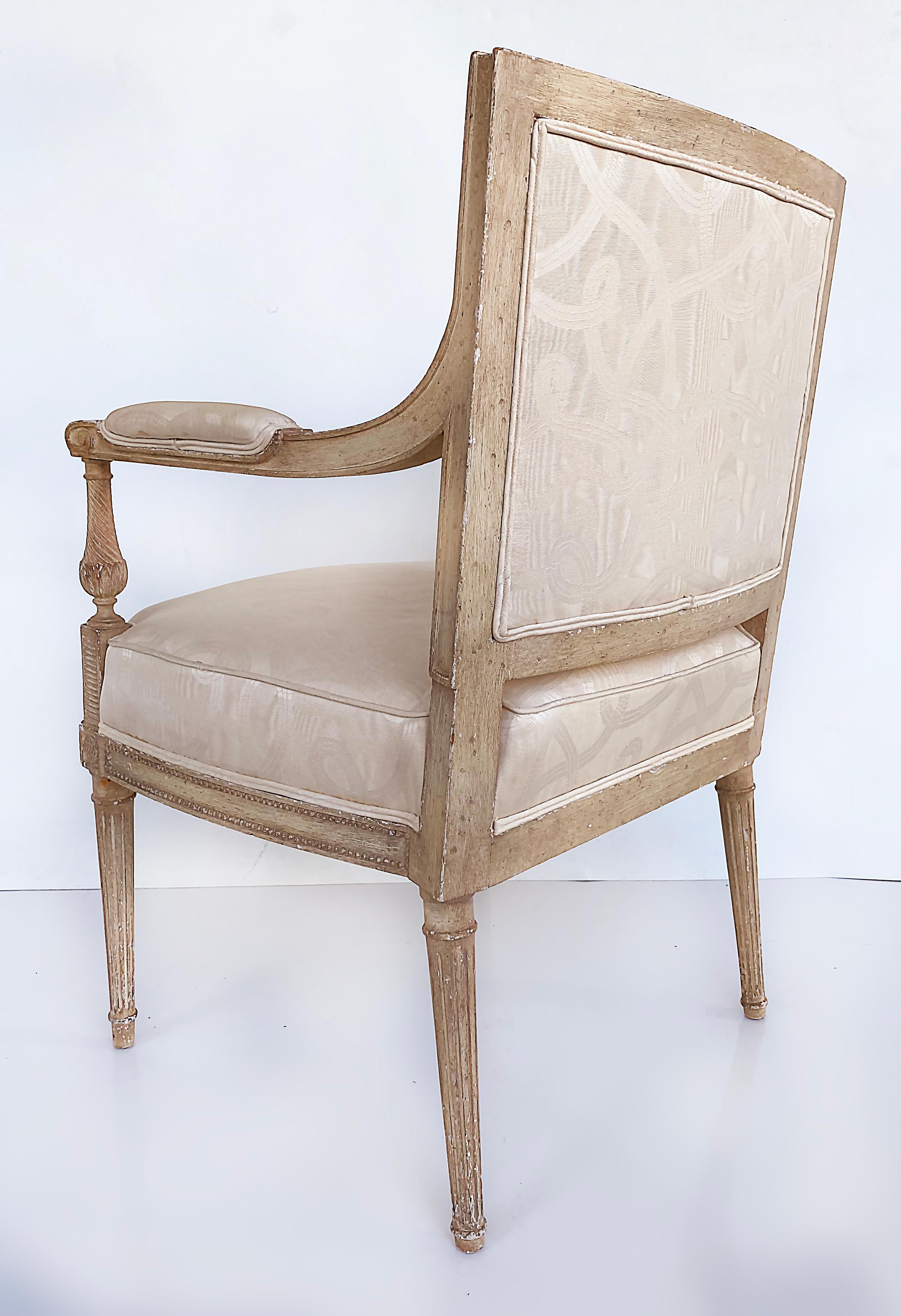 Fabric French Louis XVI Style Painted Fauteuil Armchairs, Late 19th Century -Early 20th For Sale