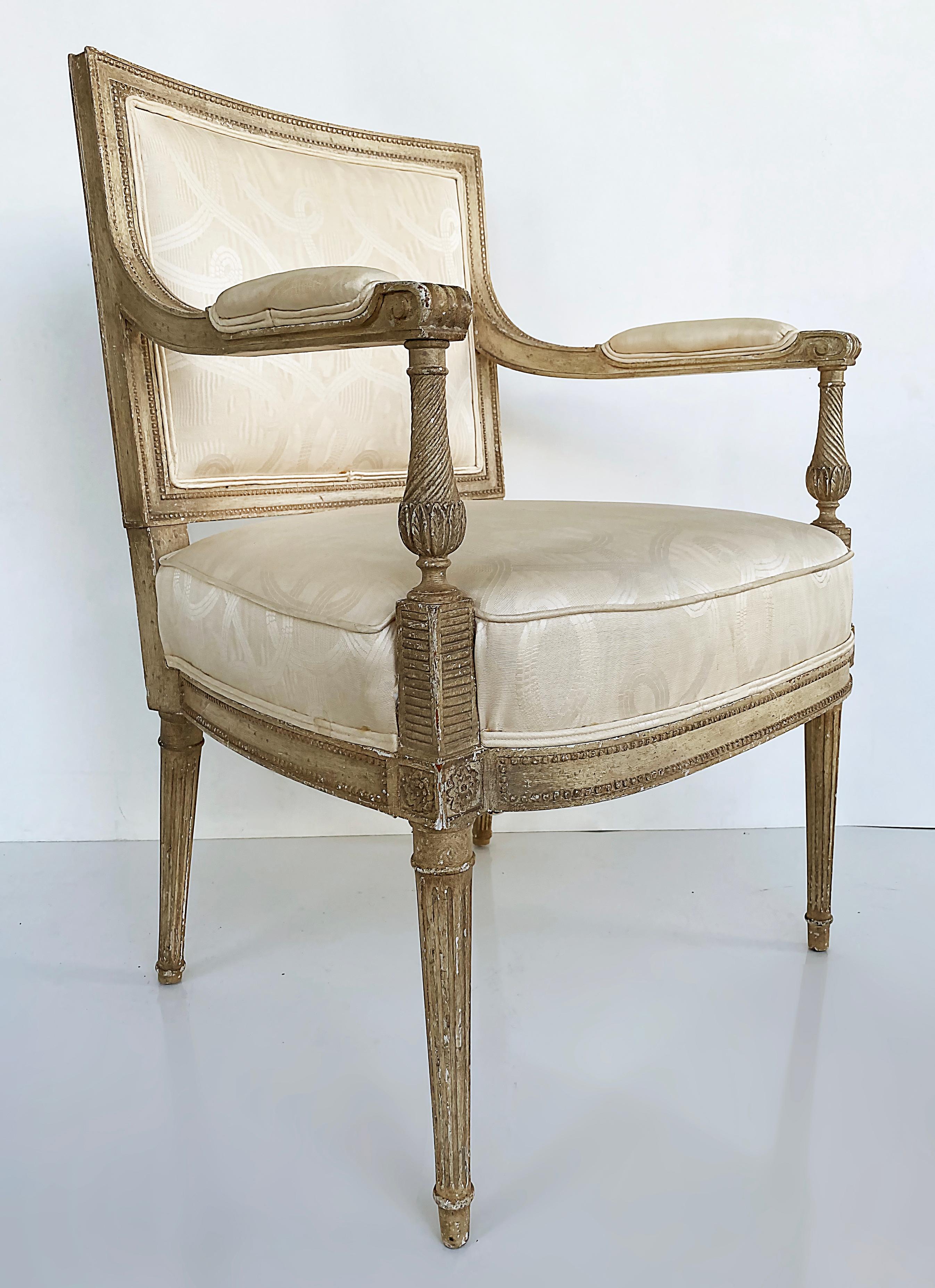 French Louis XVI Style Painted Fauteuil Armchairs, Late 19th Century -Early 20th For Sale 4