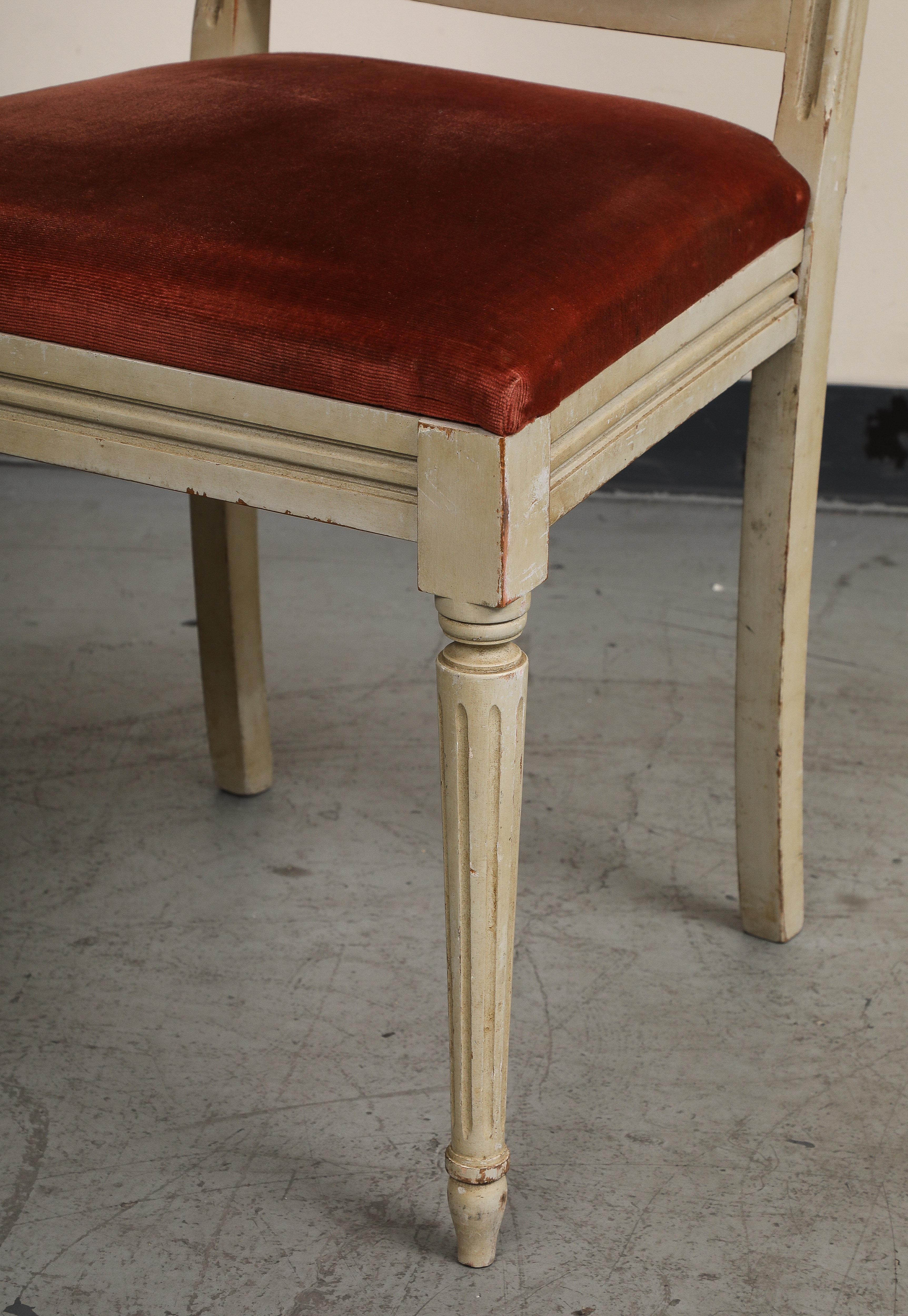 Chaises d'appoint peintes de style Louis XVI, lot de 4 en vente 5