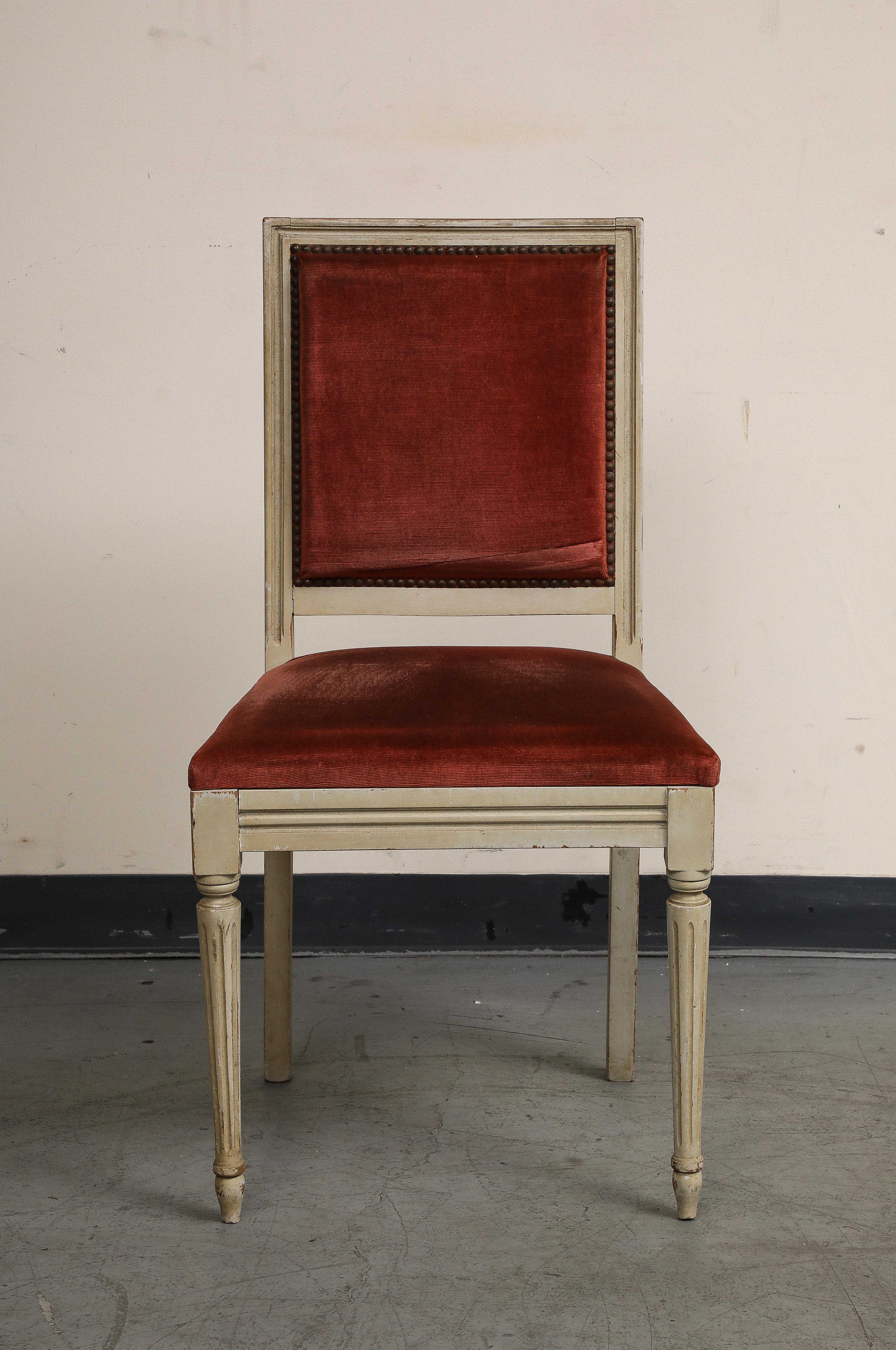 Français Chaises d'appoint peintes de style Louis XVI, lot de 4 en vente