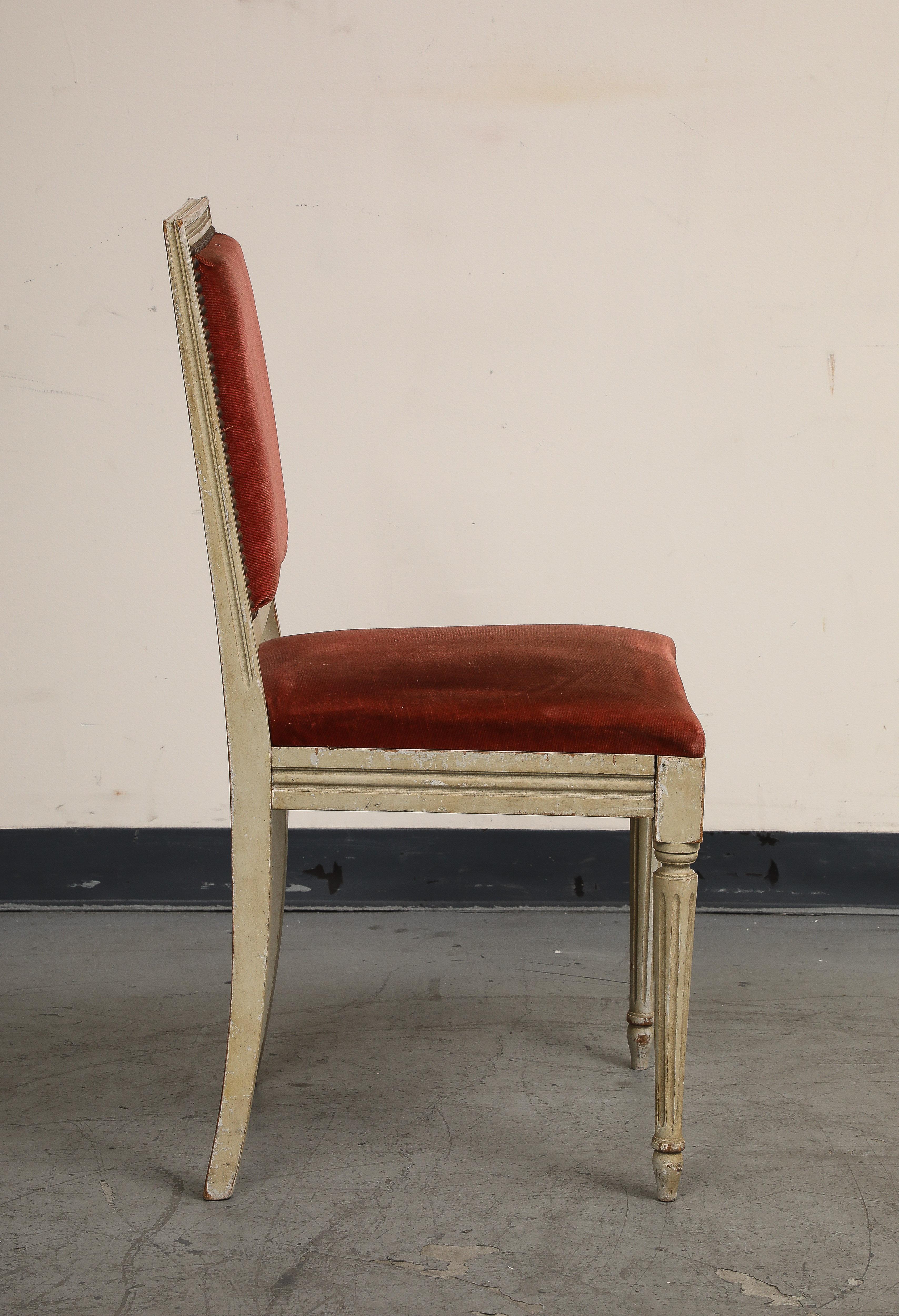 20ième siècle Chaises d'appoint peintes de style Louis XVI, lot de 4 en vente
