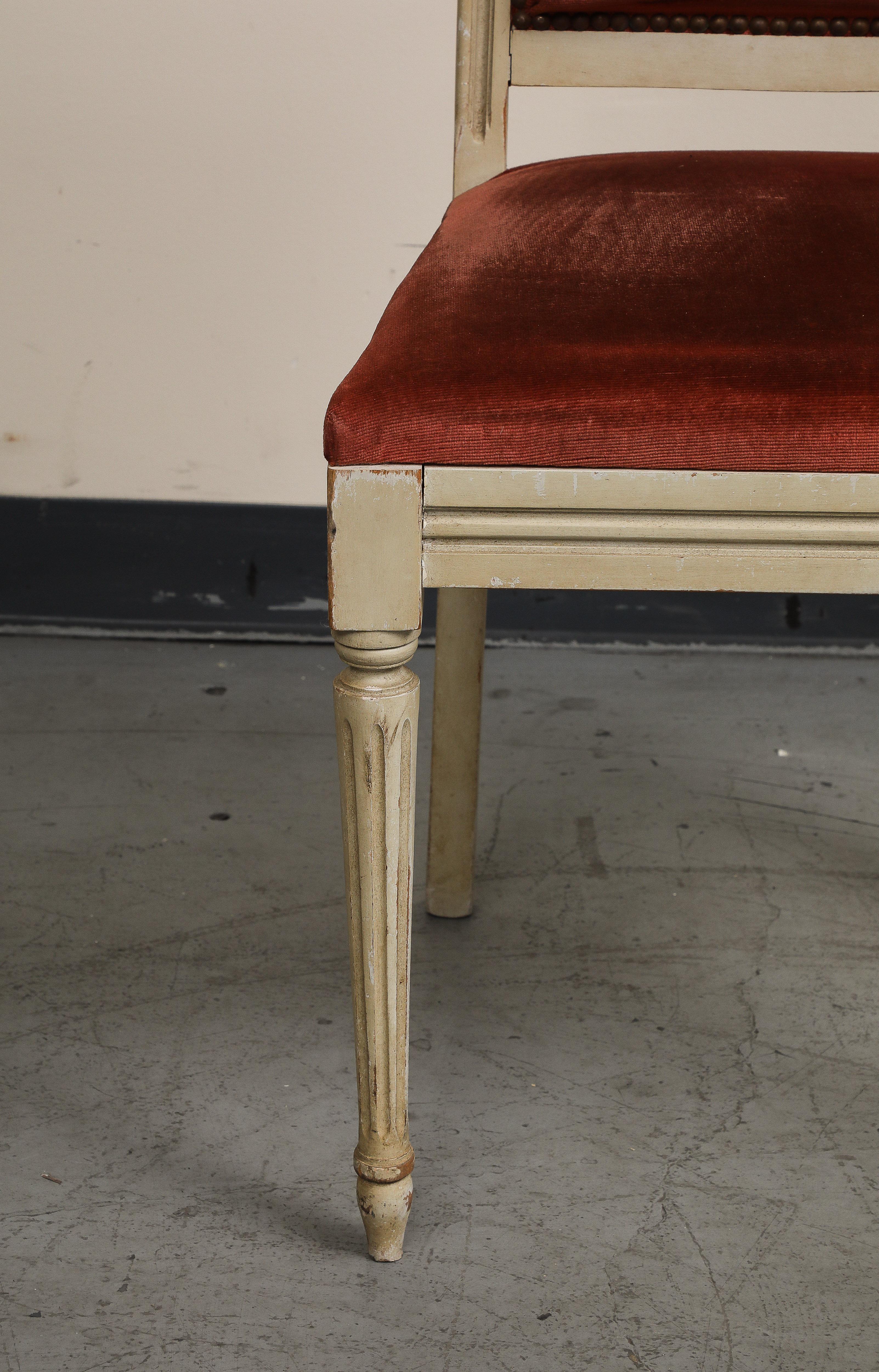 Chaises d'appoint peintes de style Louis XVI, lot de 4 en vente 2