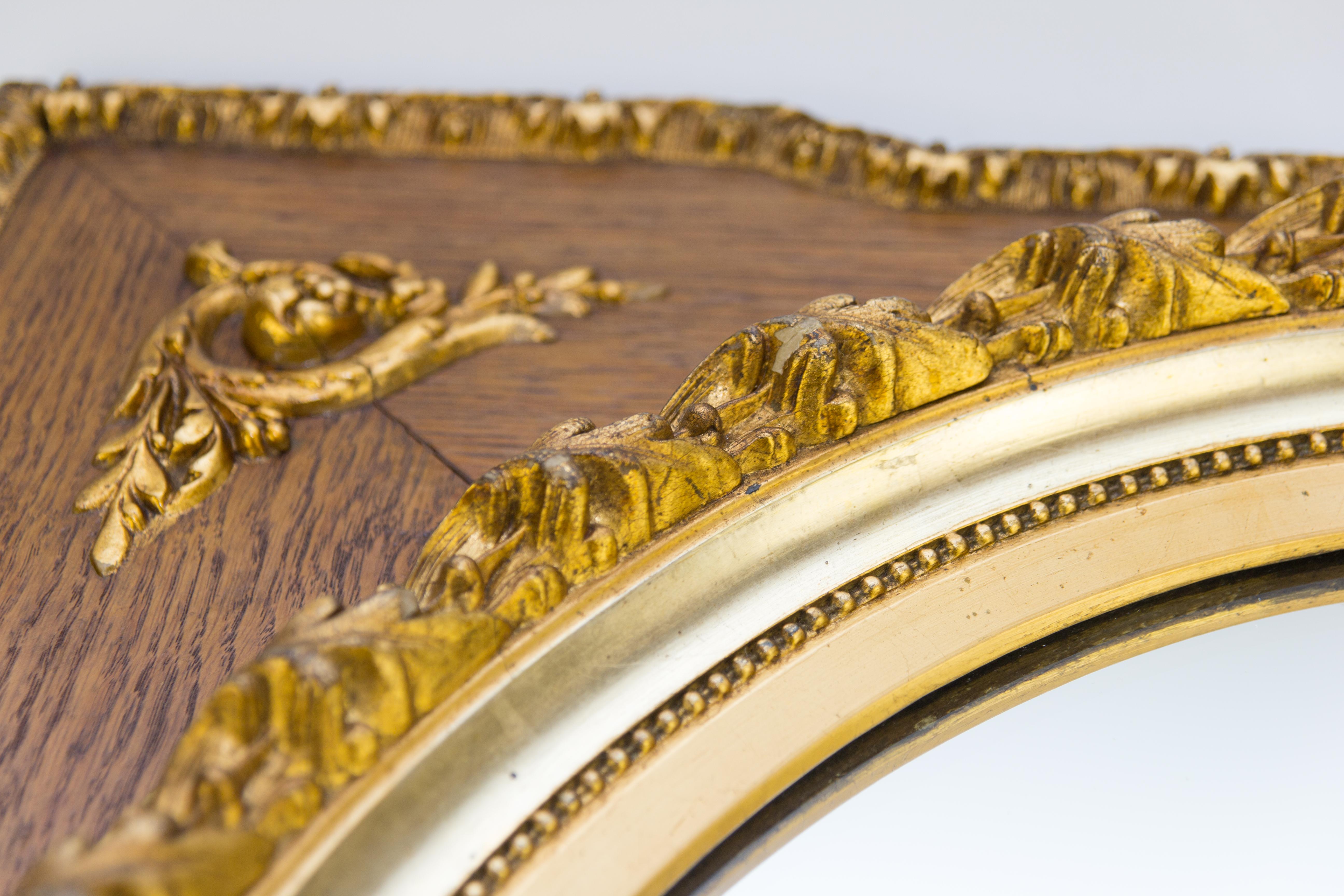 French Louis XVI Style Parcel-Gilt Mirror Frame in Oak (Spiegel)