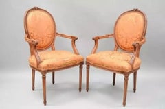 Französisch Louis XVI Stil Rosa Distress Painted Oval zurück Dining Arm Chairs - Paar
