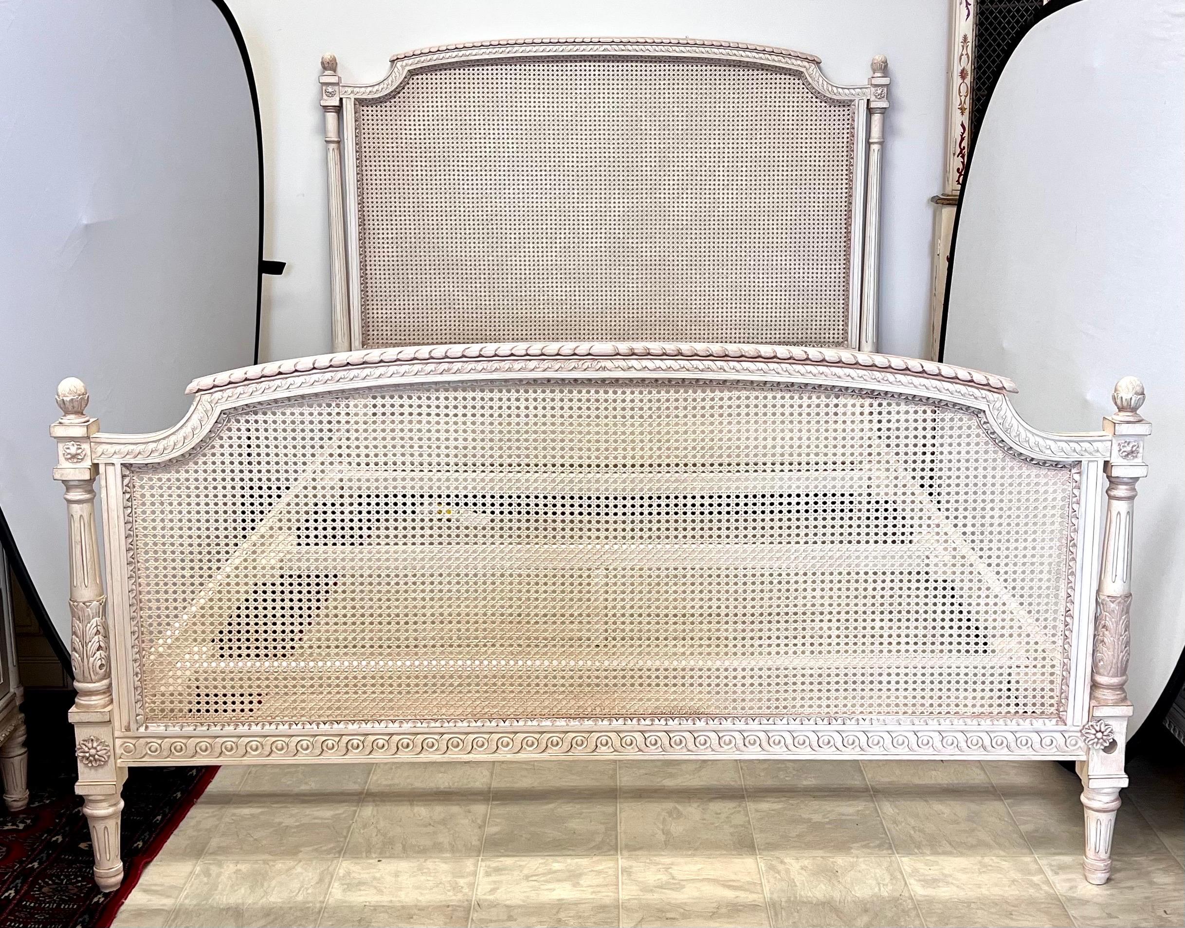 french cane bed