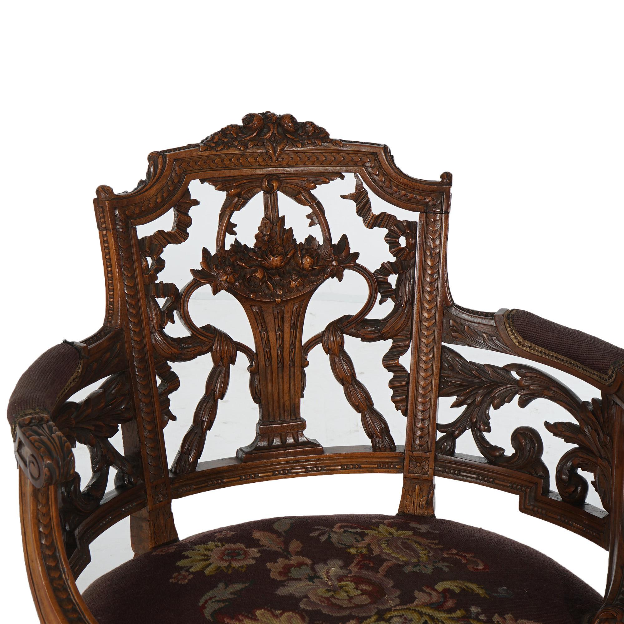 Sedia a cilindro francese in stile Luigi XVI in noce intagliato e reticolato Panier de Fleur in vendita 3