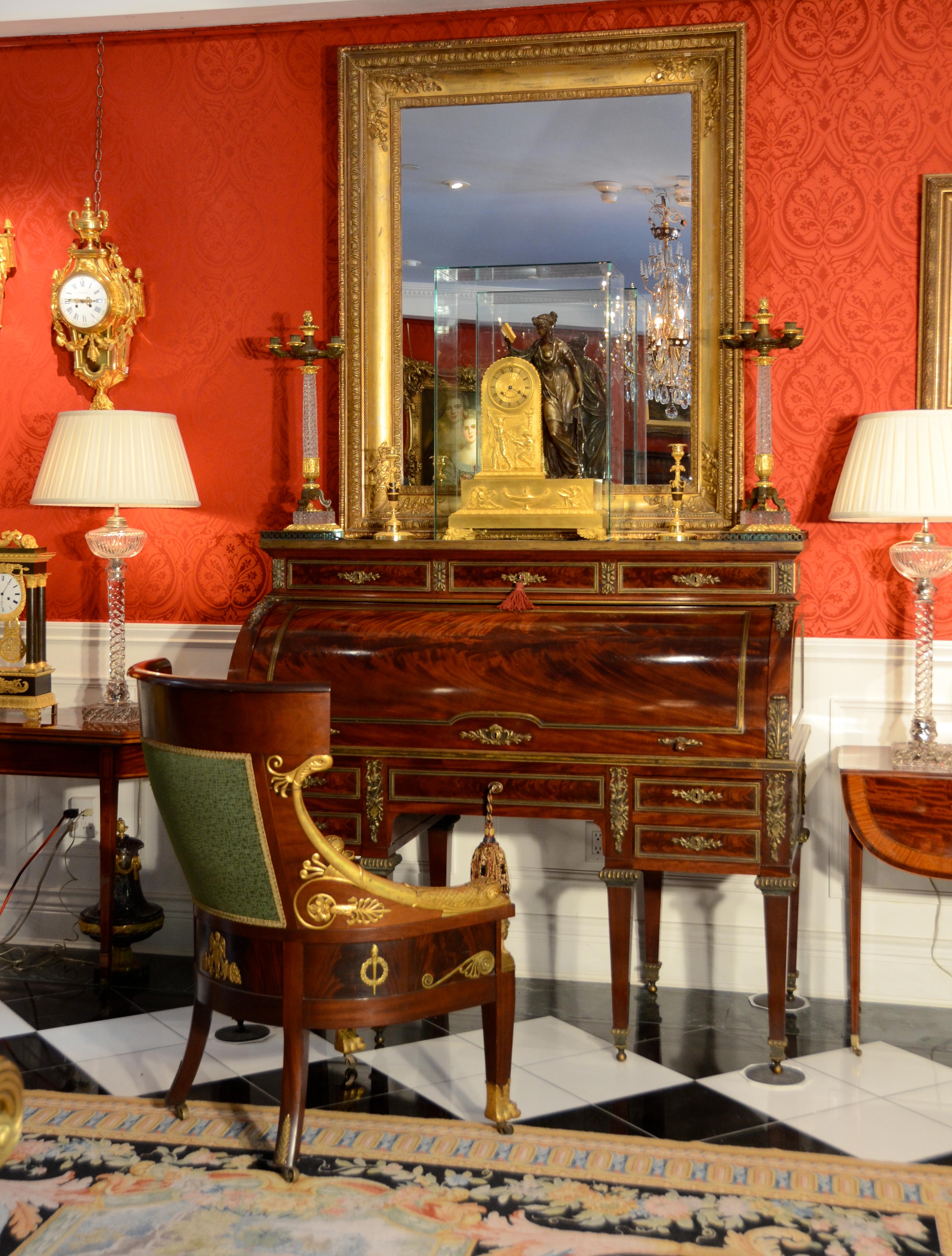 French Louis XVI Style Roll Top Desk in Mahogany and Gilt Bronze For Sale 4