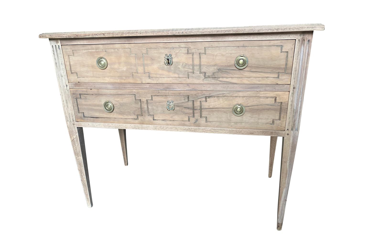 French Louis XVI Style Sautuese Commode In Good Condition For Sale In Atlanta, GA