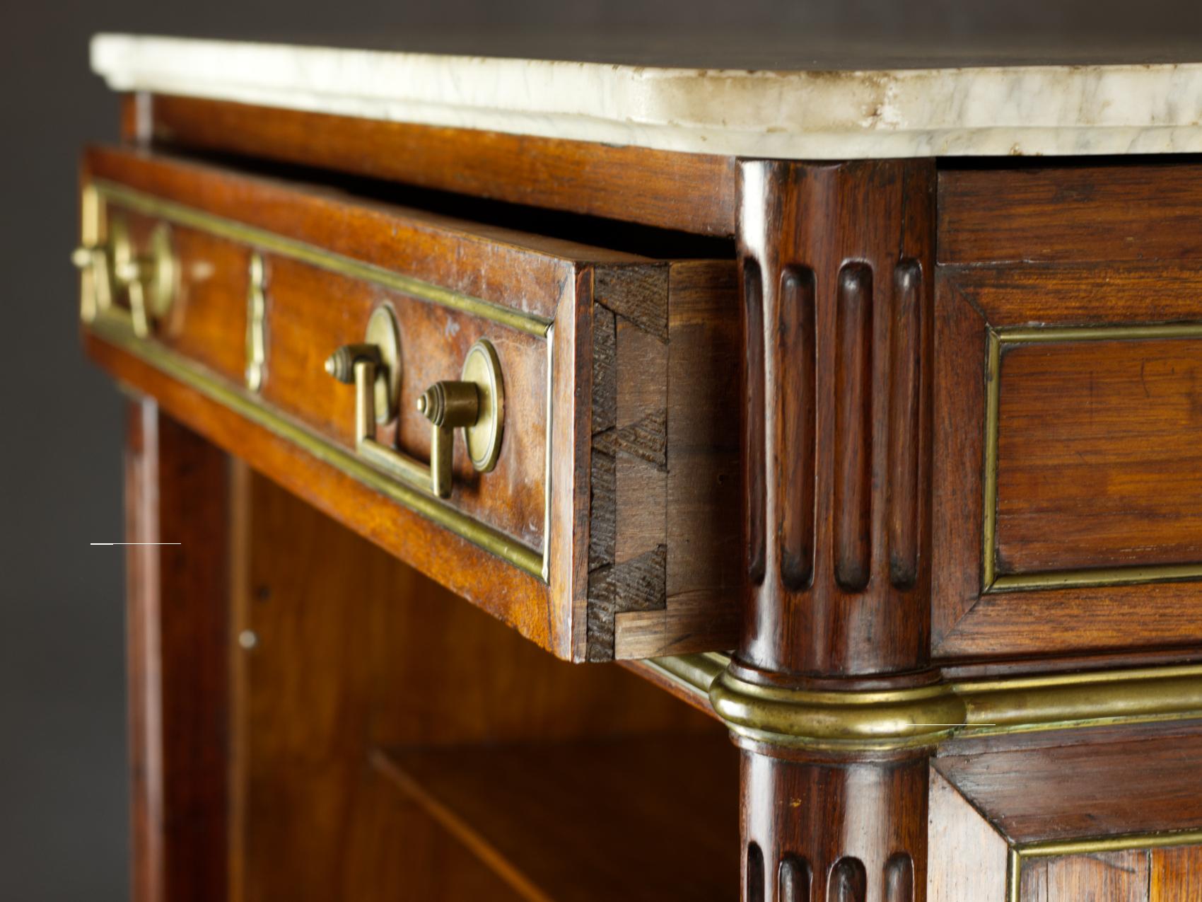 French Louis XVI Secretaire Abattant / Secretary desk, circa 1800 For Sale 8