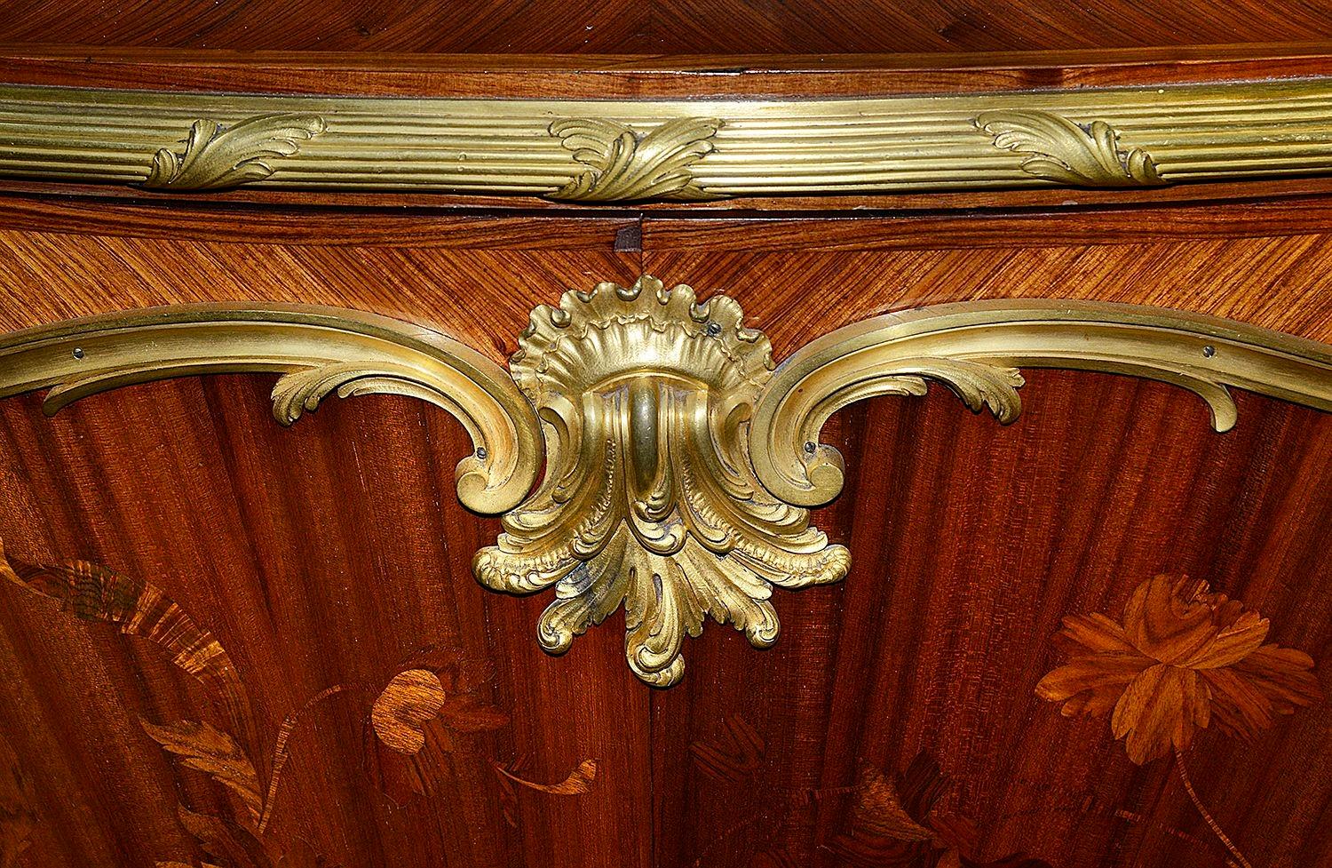 Mobiletto francese in stile Louis XVI, di Paul Sormani, circa 1890 In condizioni buone in vendita a Brighton, Sussex