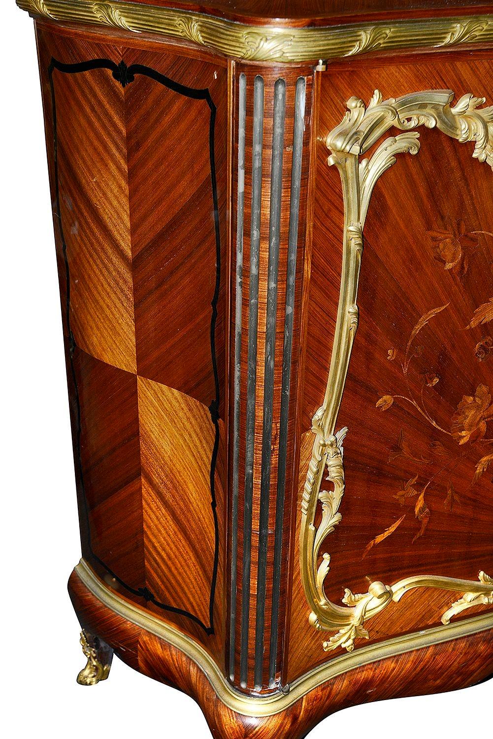 Mobiletto francese in stile Louis XVI, di Paul Sormani, circa 1890 in vendita 1