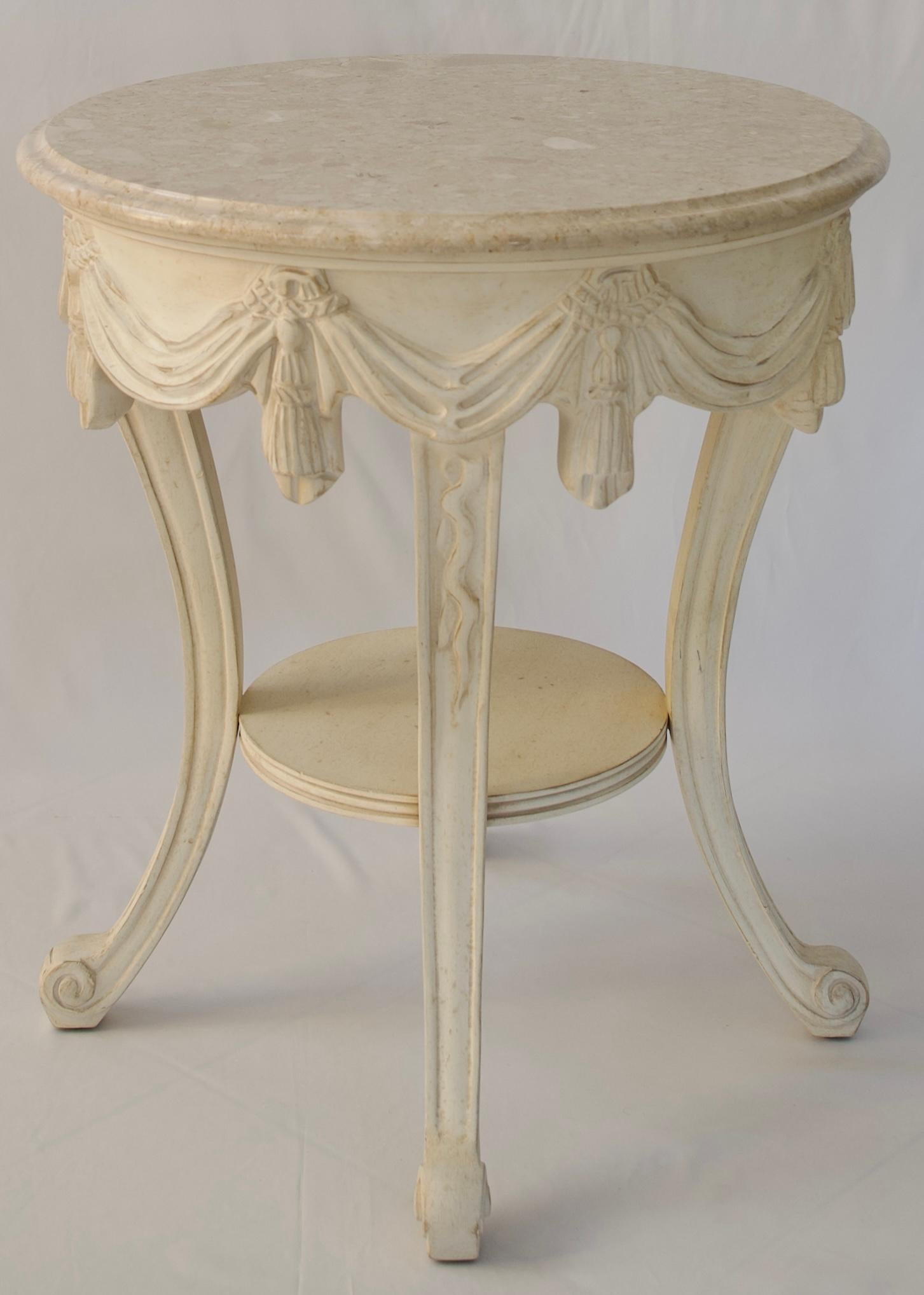 Table d'appoint de style Louis XVI avec plateau en marbre italien, table d'appoint Powder Room Bon état - En vente à Miami, FL