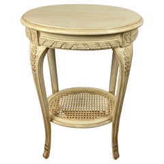 Französischer Beistelltisch im Louis-XVI-Stil mit Ablagefläche auf dem Boden