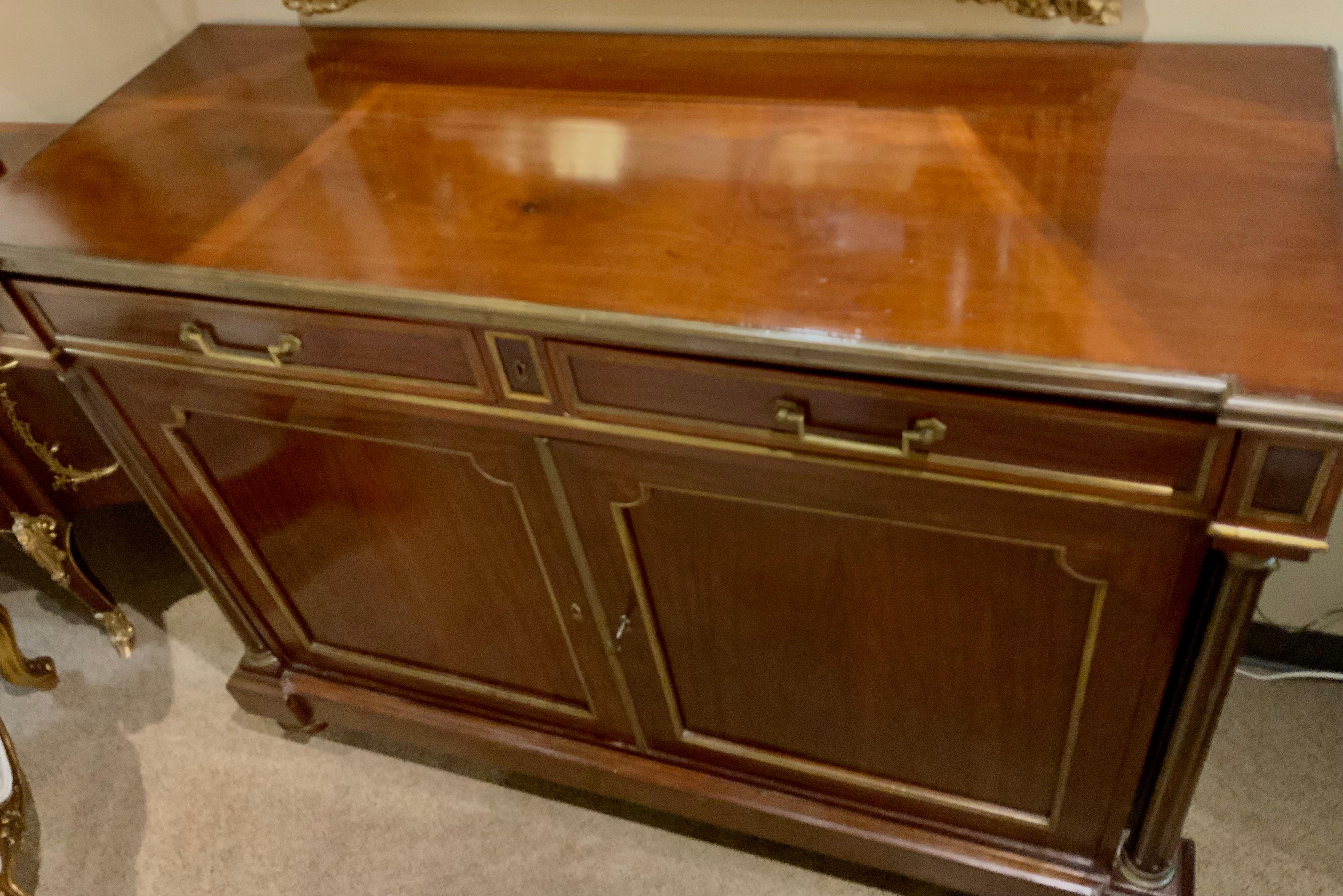 French Louis XVI style sideboard/buffet mahogany 19 th century  For Sale 2
