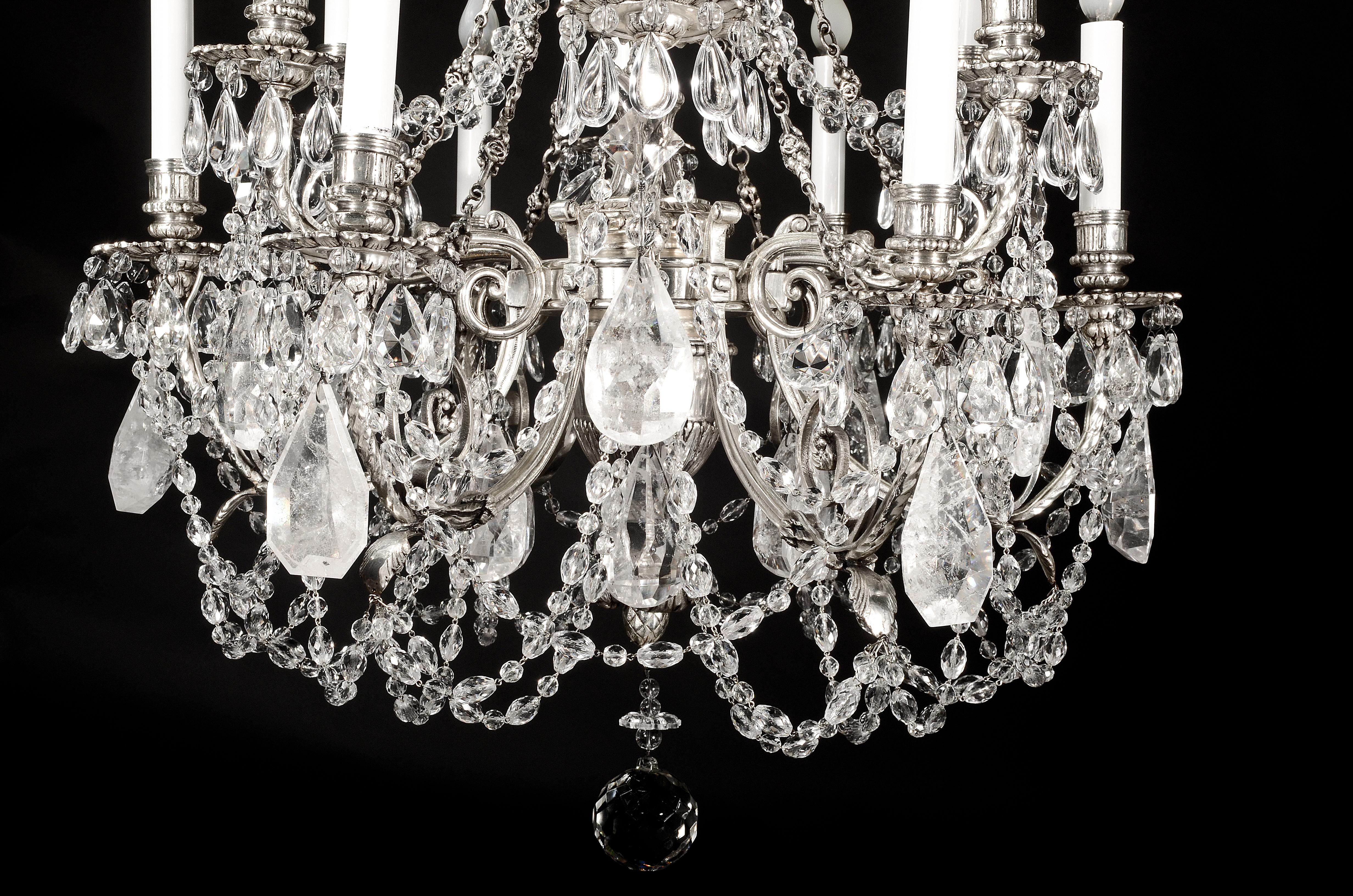 Fait main Lustre français de style Louis XVI en bronze argenté et cristal de roche en vente