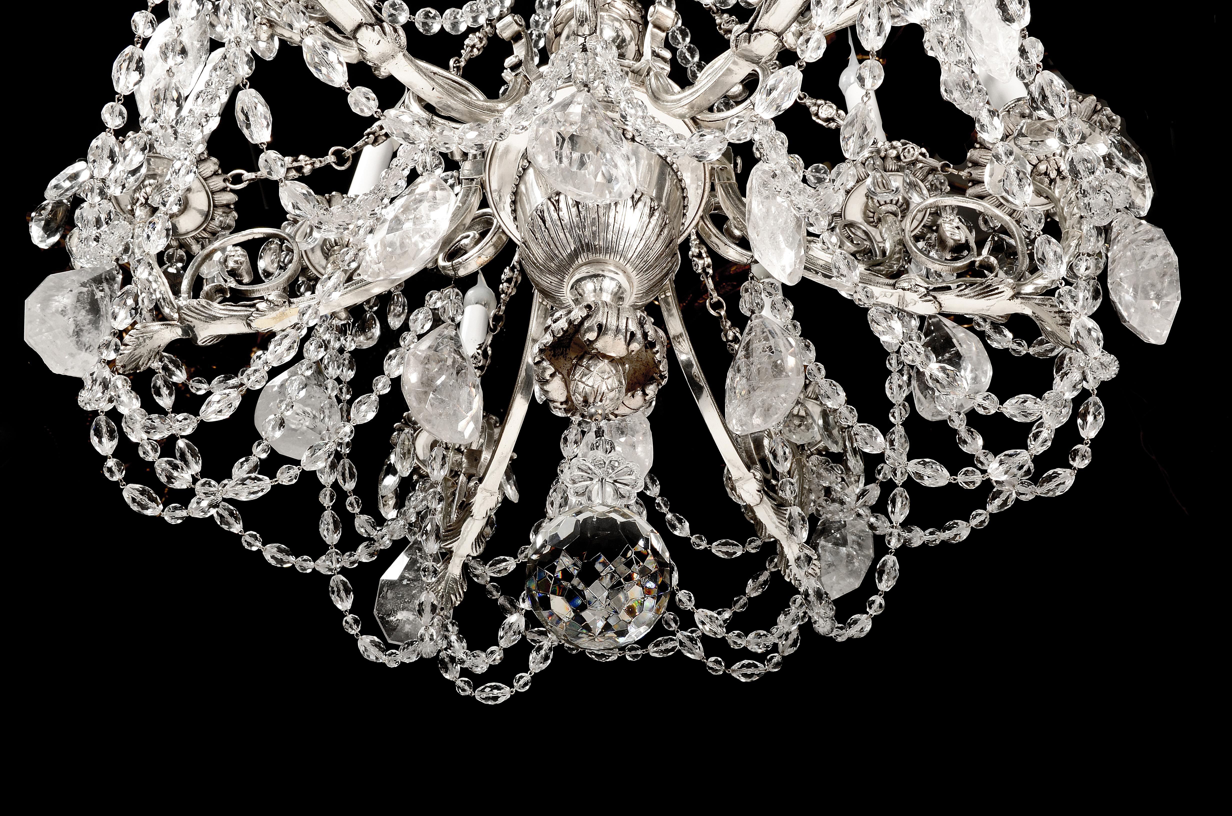 Lustre français de style Louis XVI en bronze argenté et cristal de roche en vente 2