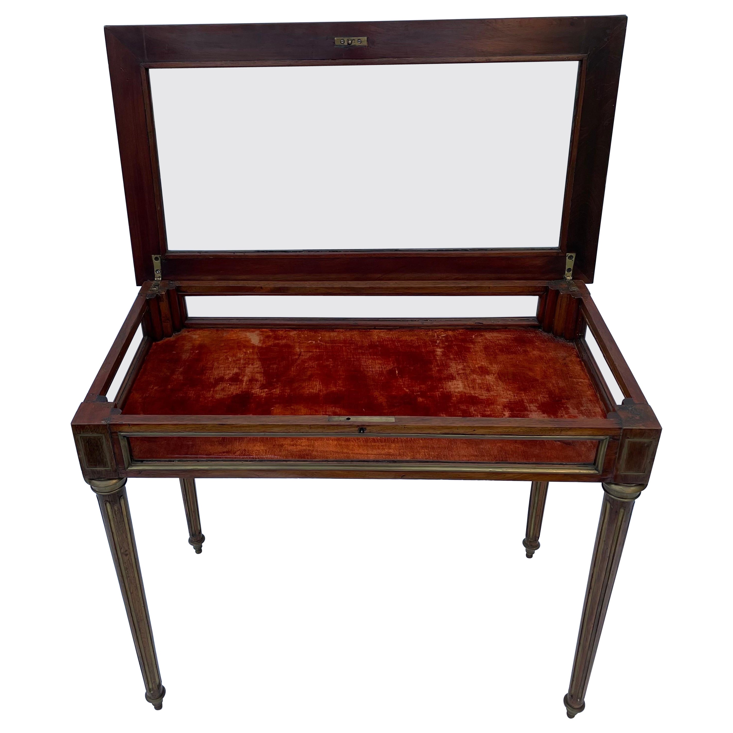 French Louis XVI Style Table Vitrine Brass Inlay