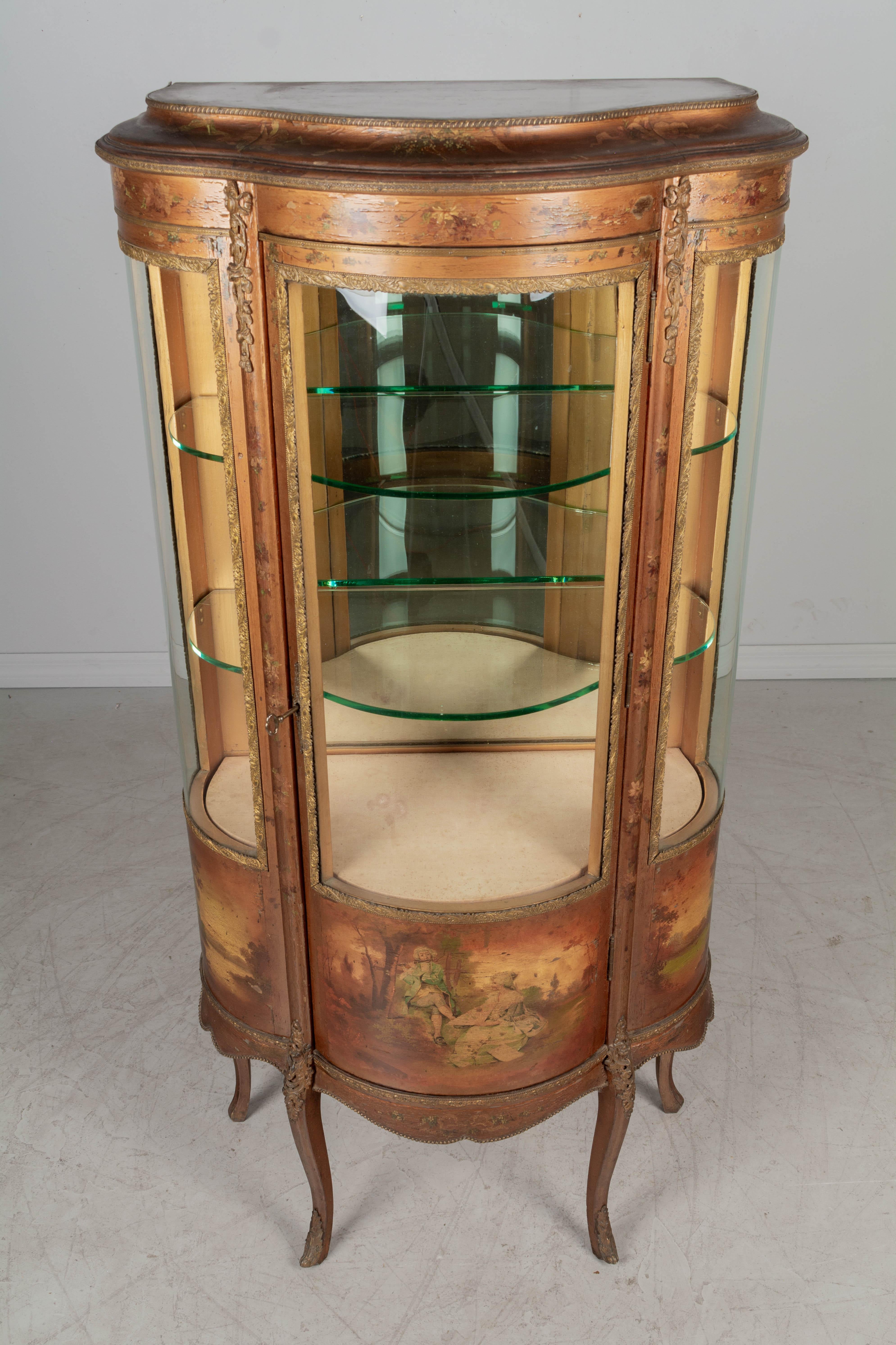 French Louis XVI Style Vernis Martin Decorated Giltwood Vitrine For Sale 1