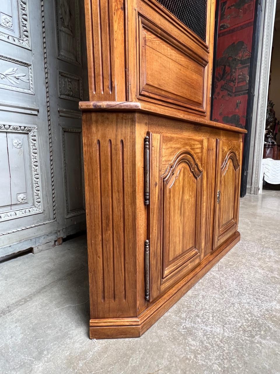 French Louis XVI Style Walnut Corner Cabinet For Sale 4