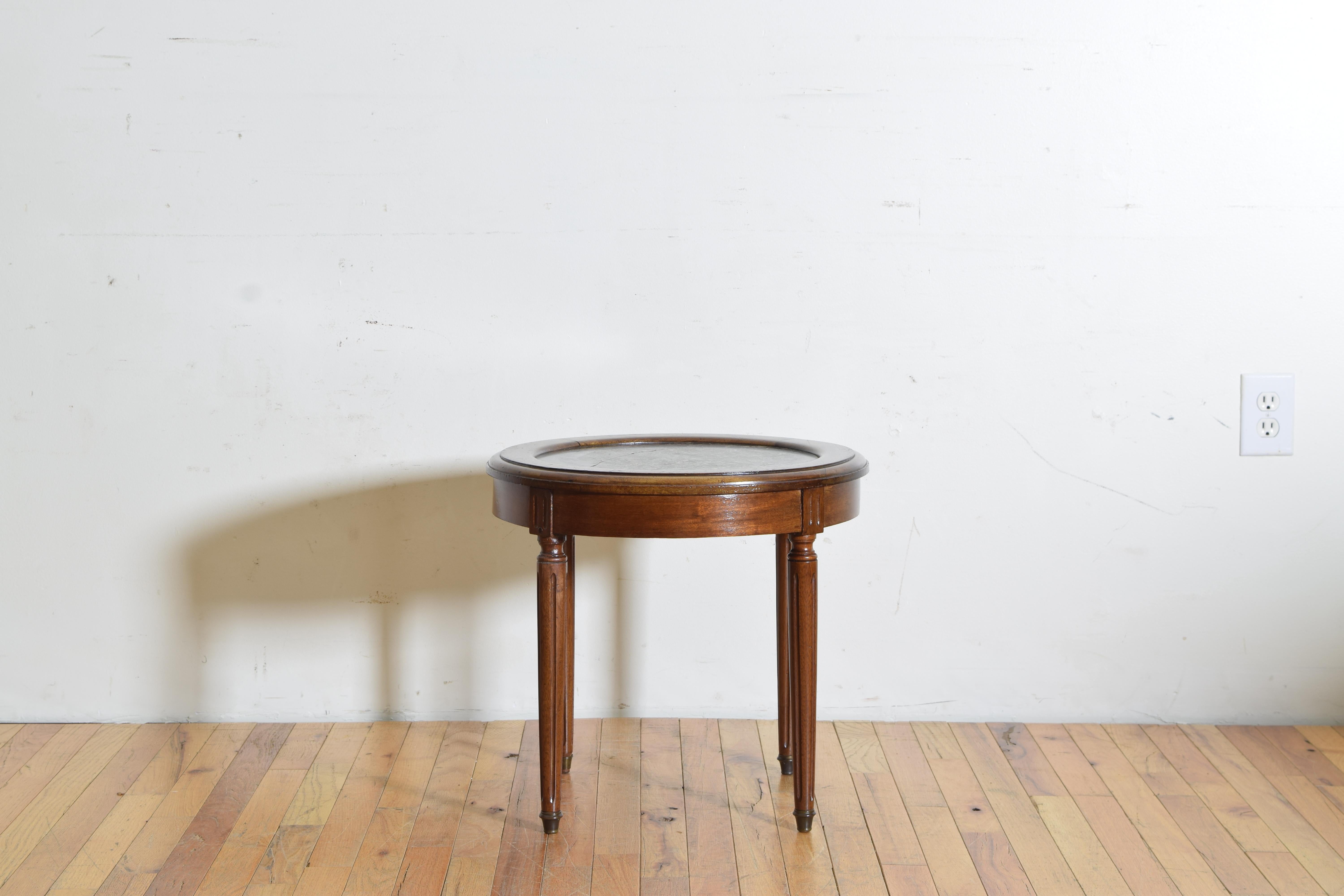 French Louis XVI Style Walnut & Marble Top Circular Side Table, Early 20th Cen. In Good Condition In Atlanta, GA