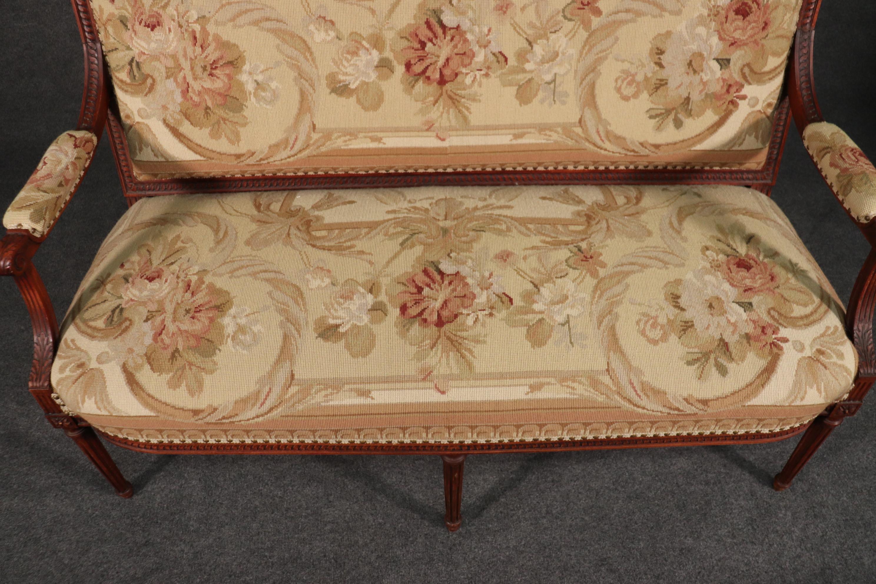 French Louis XVI Style Walnut Settee Canape with Tapestry Upholstery, circa 1930 9