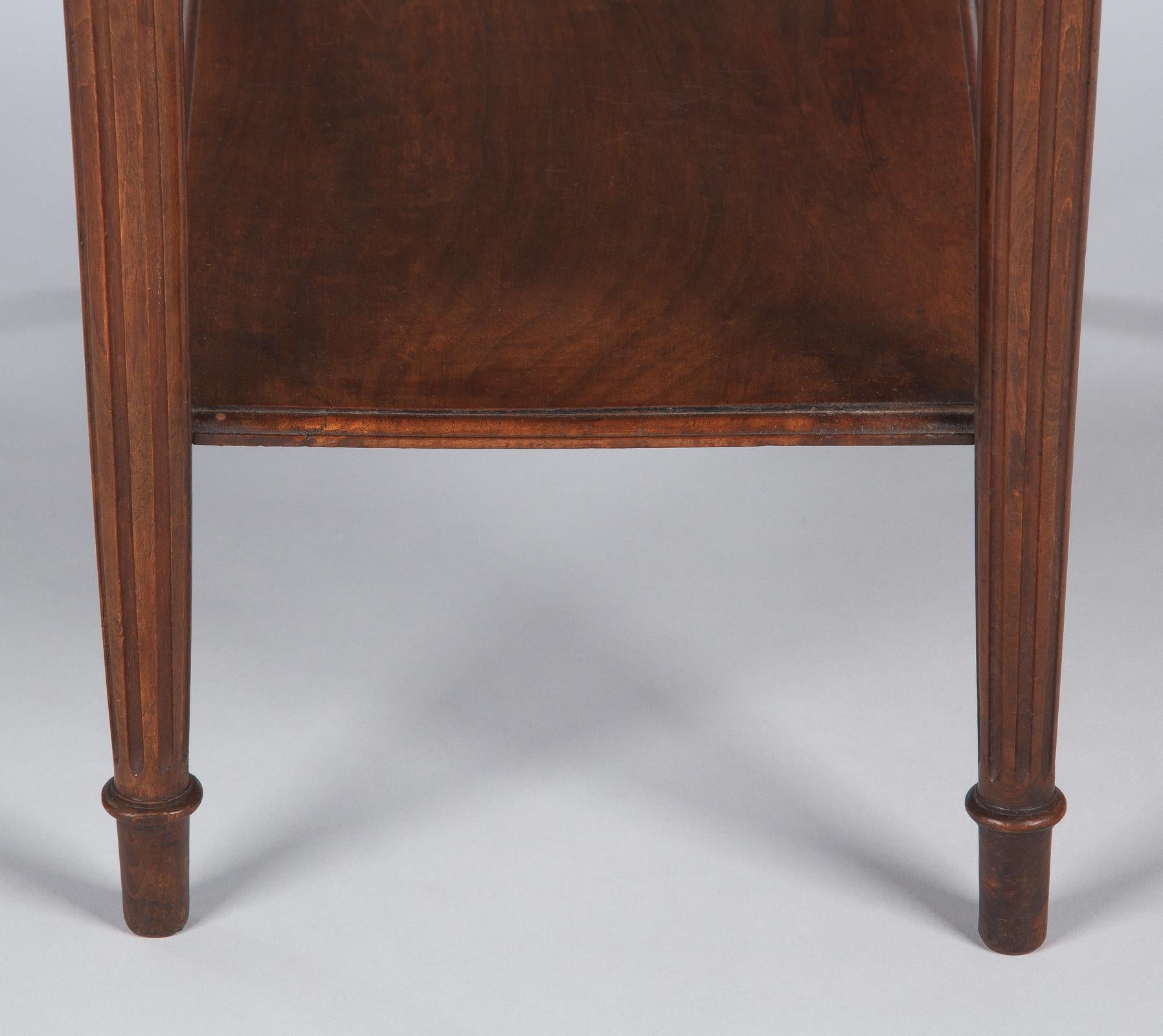 French Louis XVI Style Walnut Side Table, Early 1900s 11