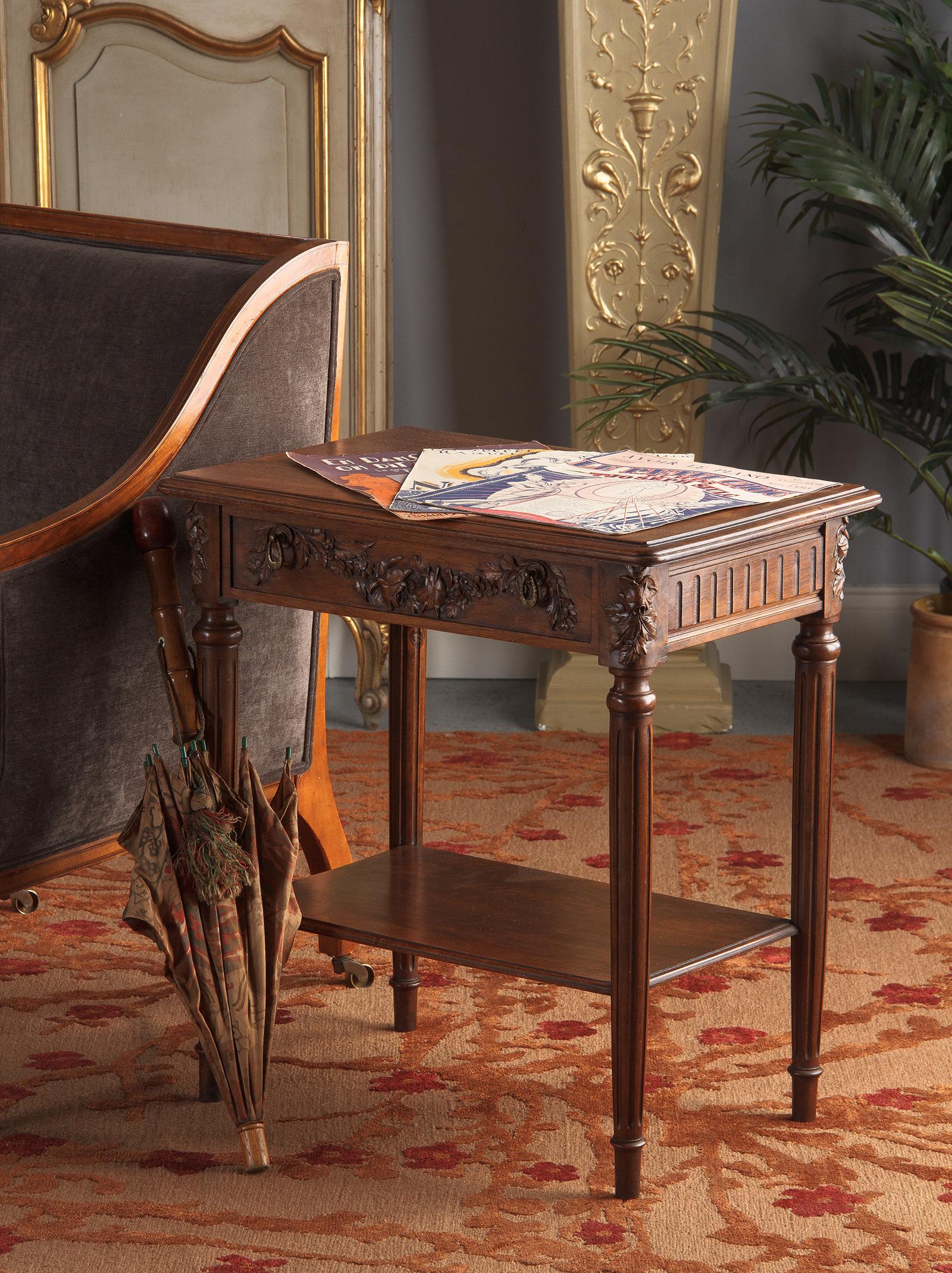 French Louis XVI Style Walnut Side Table, Early 1900s 12