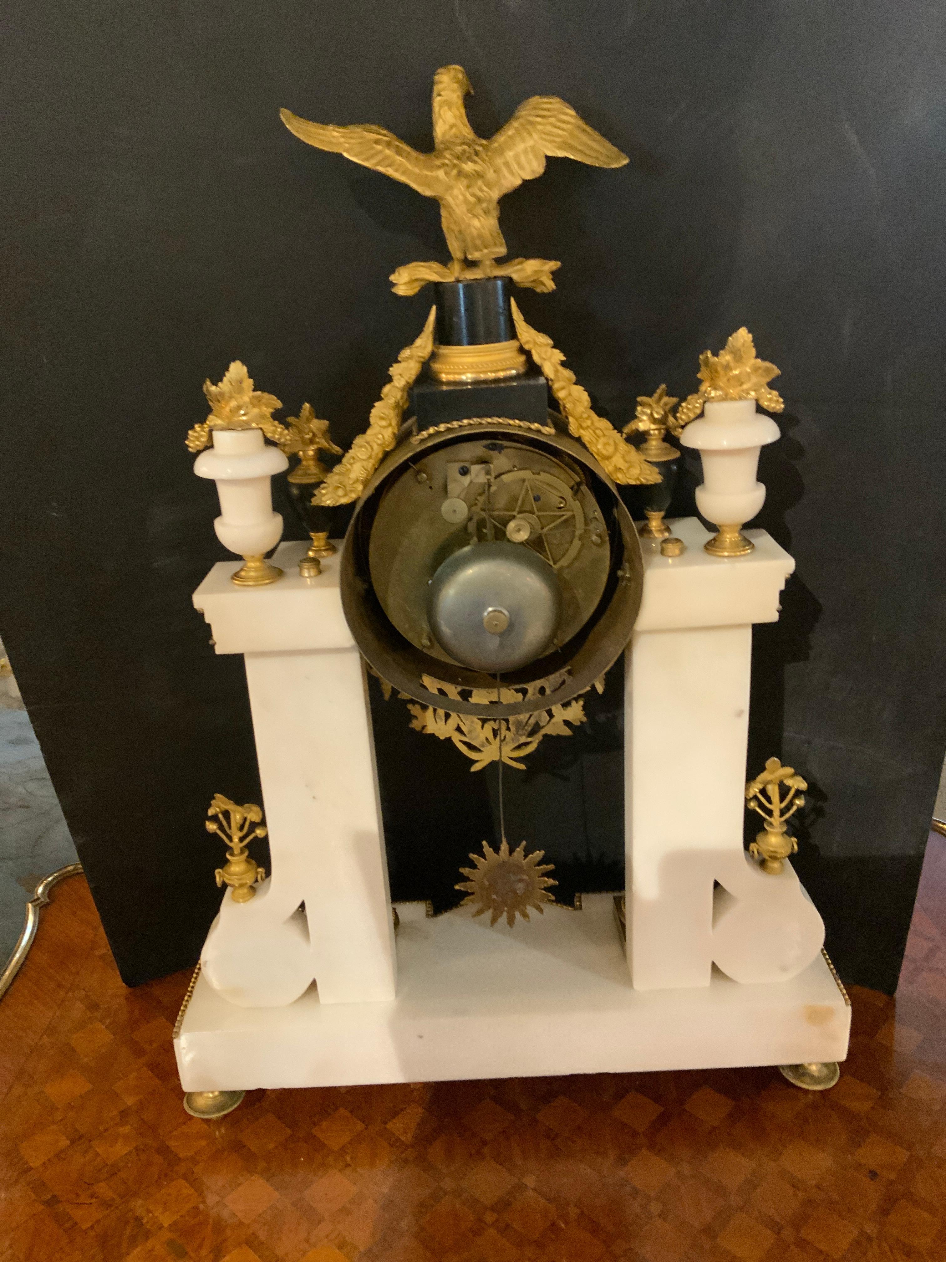 French Louis XVI-Style White Carrara Marble Portico Clock, Early 19th C. For Sale 4