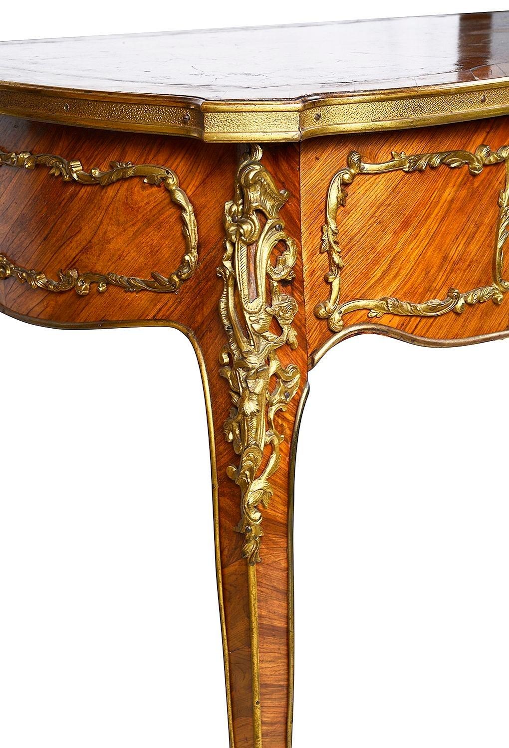 French Louis XVI style writing table, circa 1890 In Good Condition For Sale In Brighton, Sussex