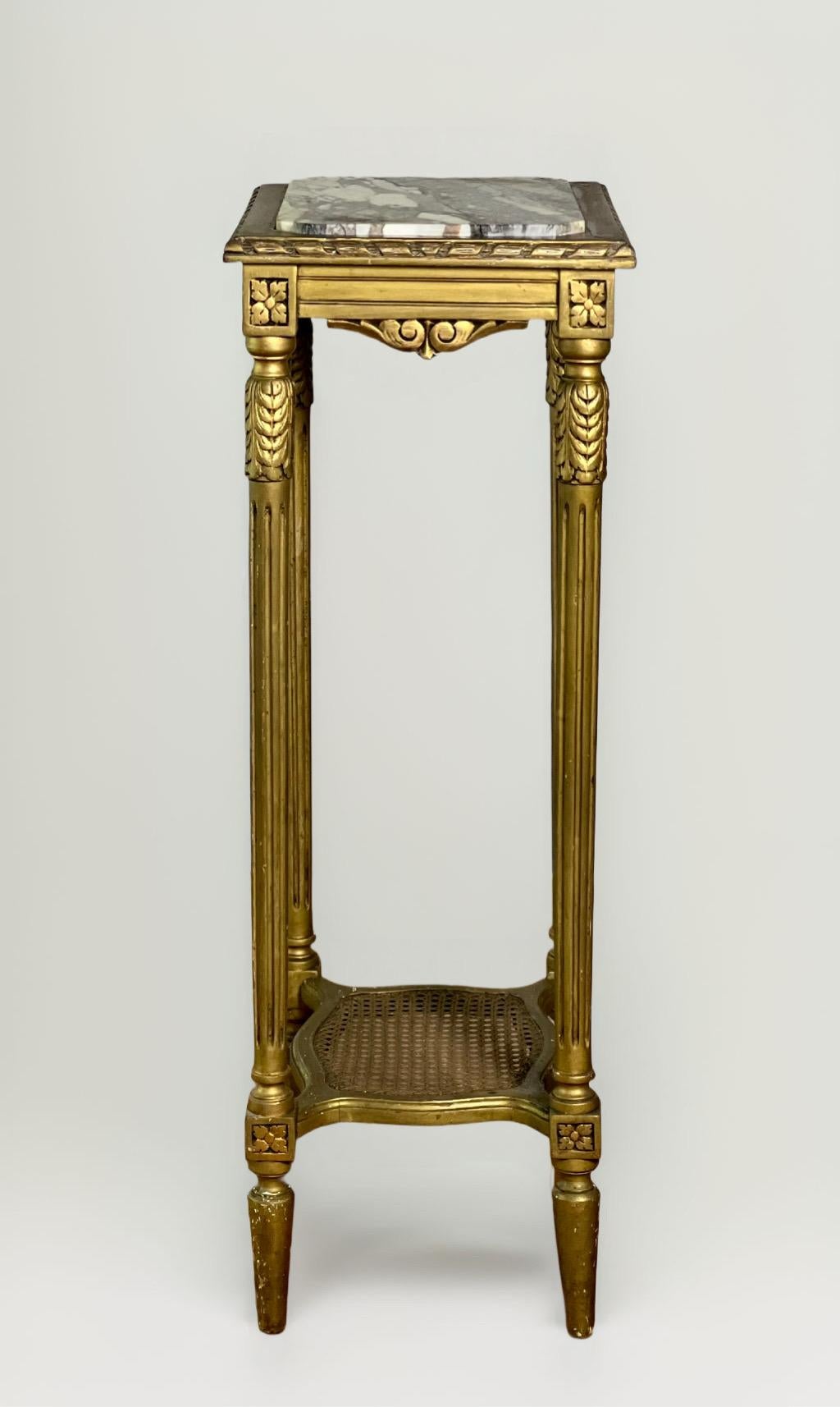 French Louis XVI Tall Carved Gilt Pedestal Stand with Marble Top For Sale 2