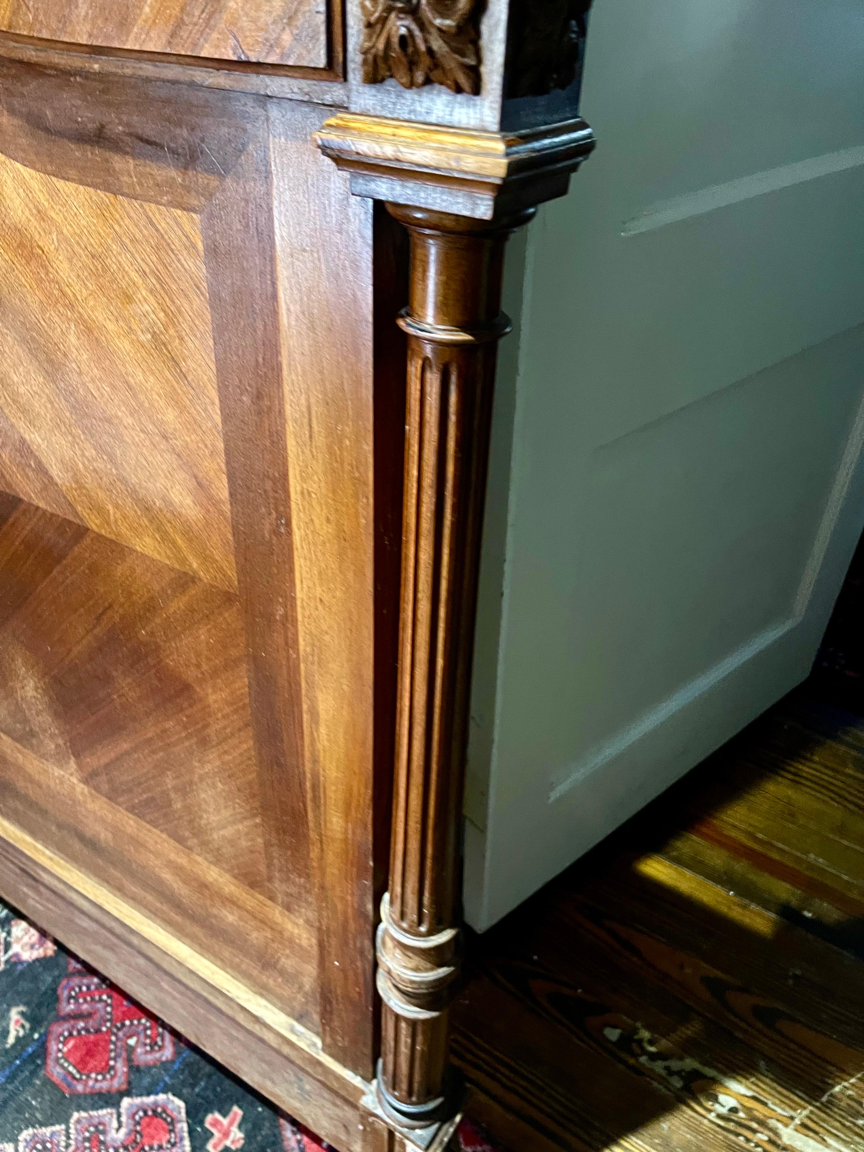 French Louis XVI Walnut Full-Size Headboard with Carvings, 19th Century 3