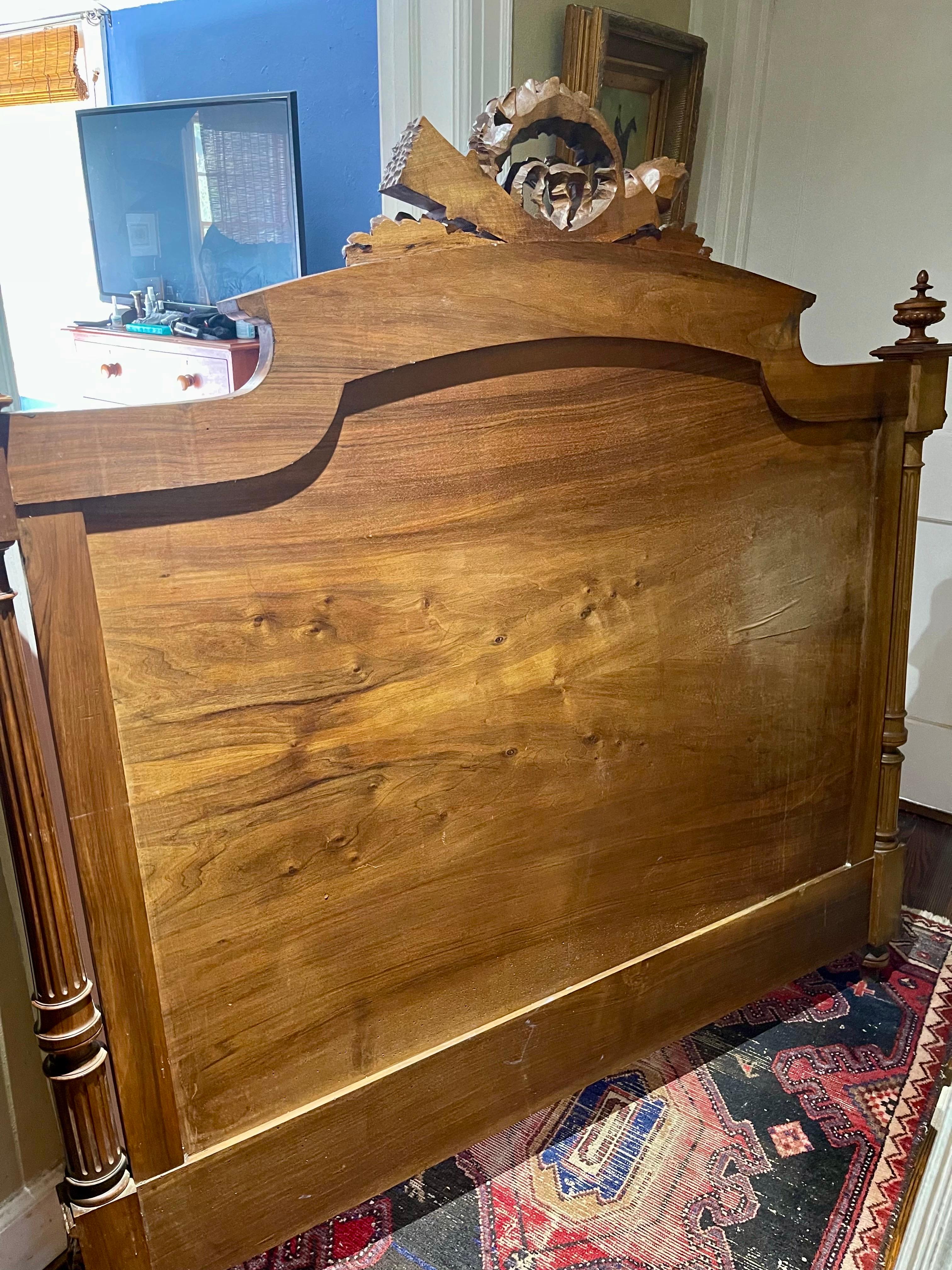 French Louis XVI Walnut Full-Size Headboard with Carvings, 19th Century 5