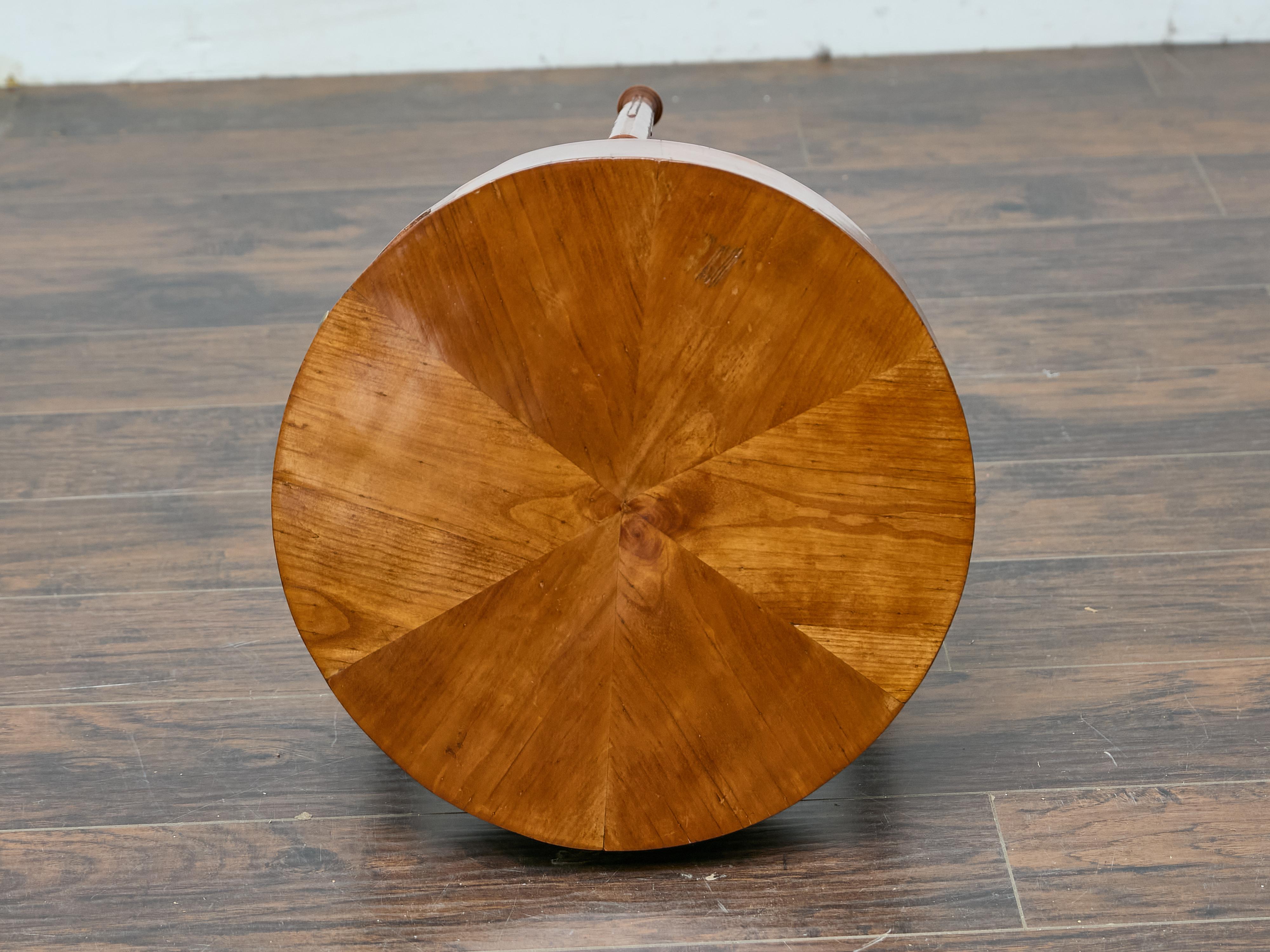 French Louis XVI Walnut Side Table with Single Drawer and Fluted Legs For Sale 8