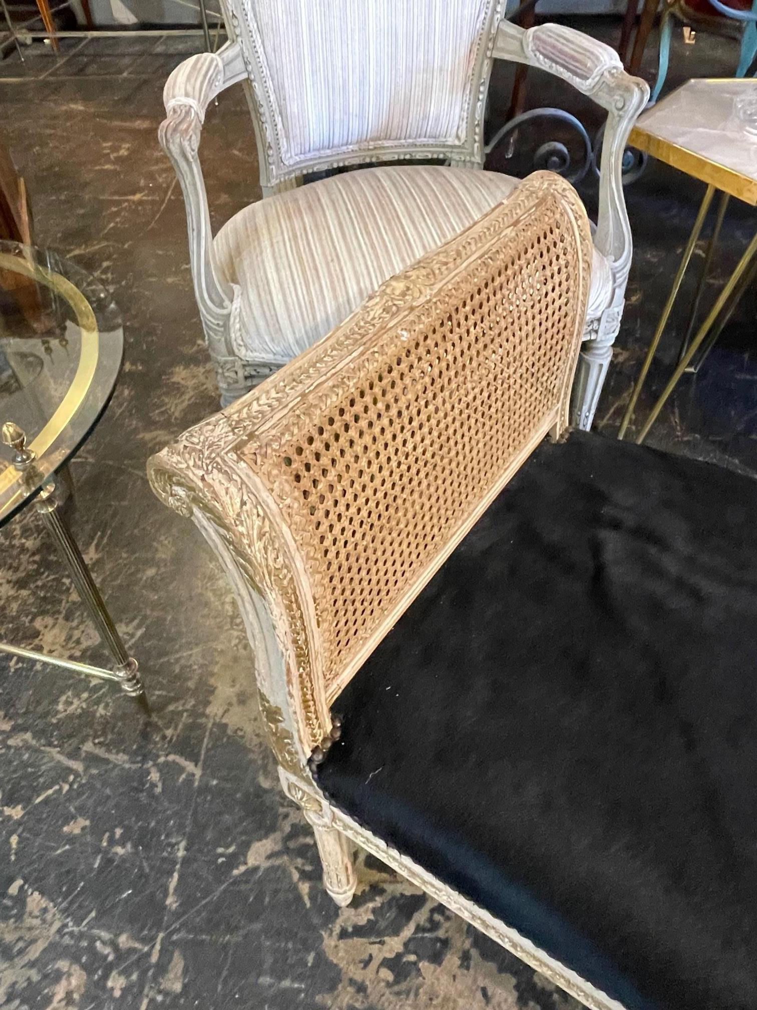 French Louis XVI Window Bench In Good Condition In Dallas, TX