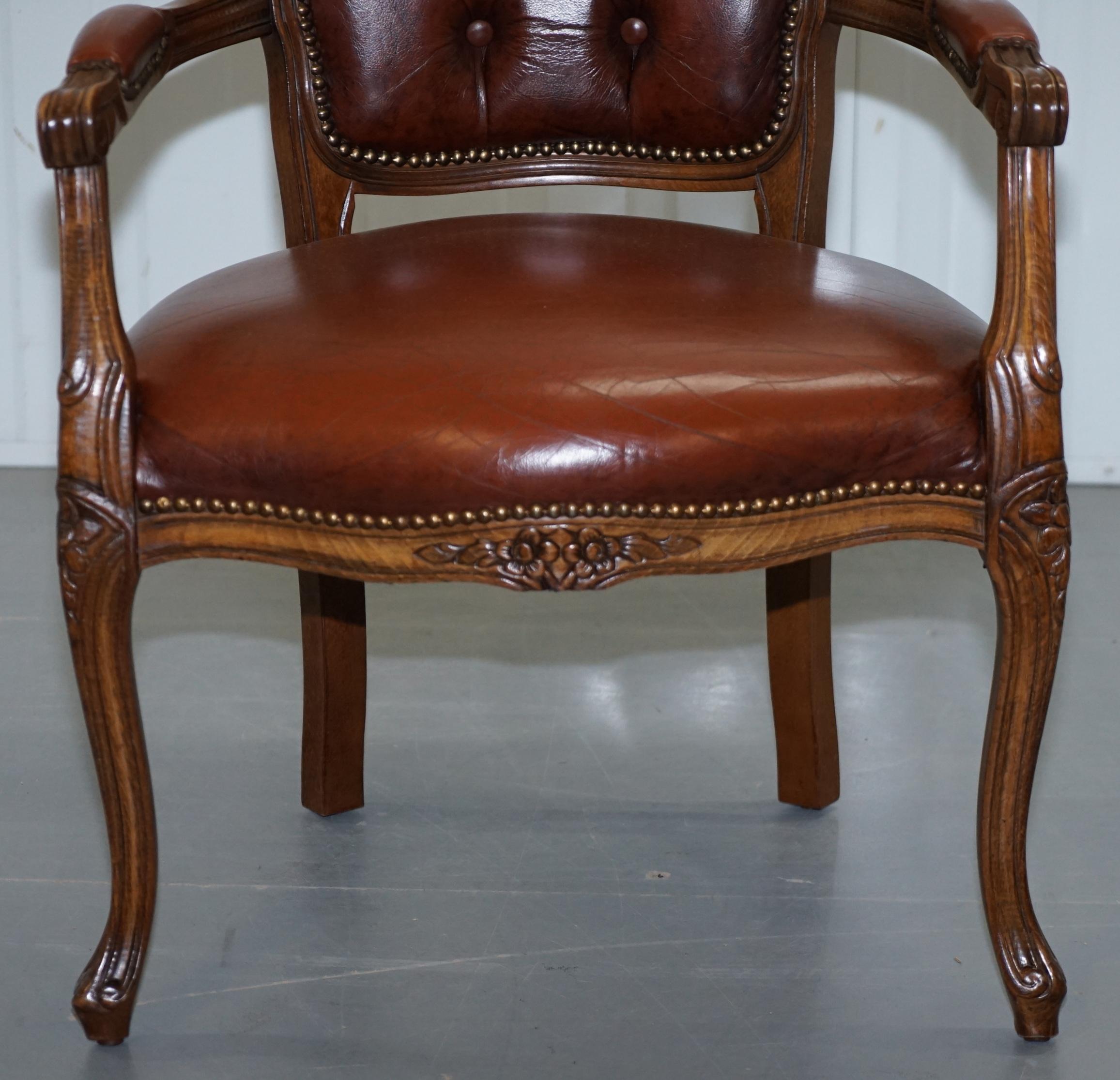 French Louis XVII Style Brown Leather Chesterfield Buttoned Armchair Fratelli 3