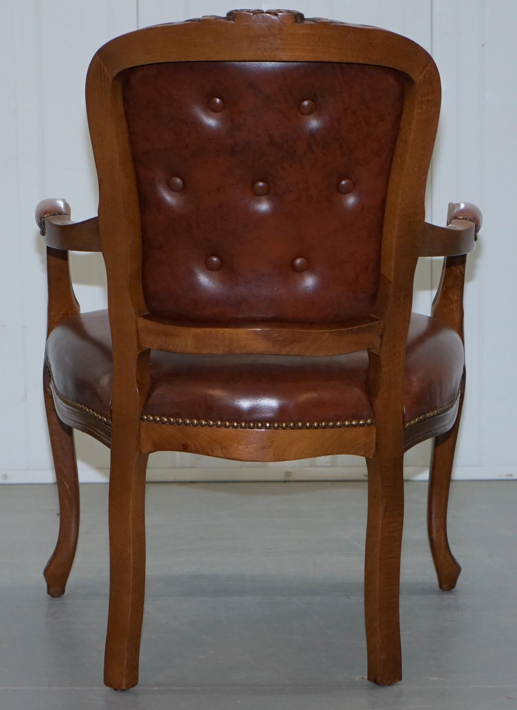 French Louis XVII Style Brown Leather Chesterfield Buttoned Armchair Fratelli 7