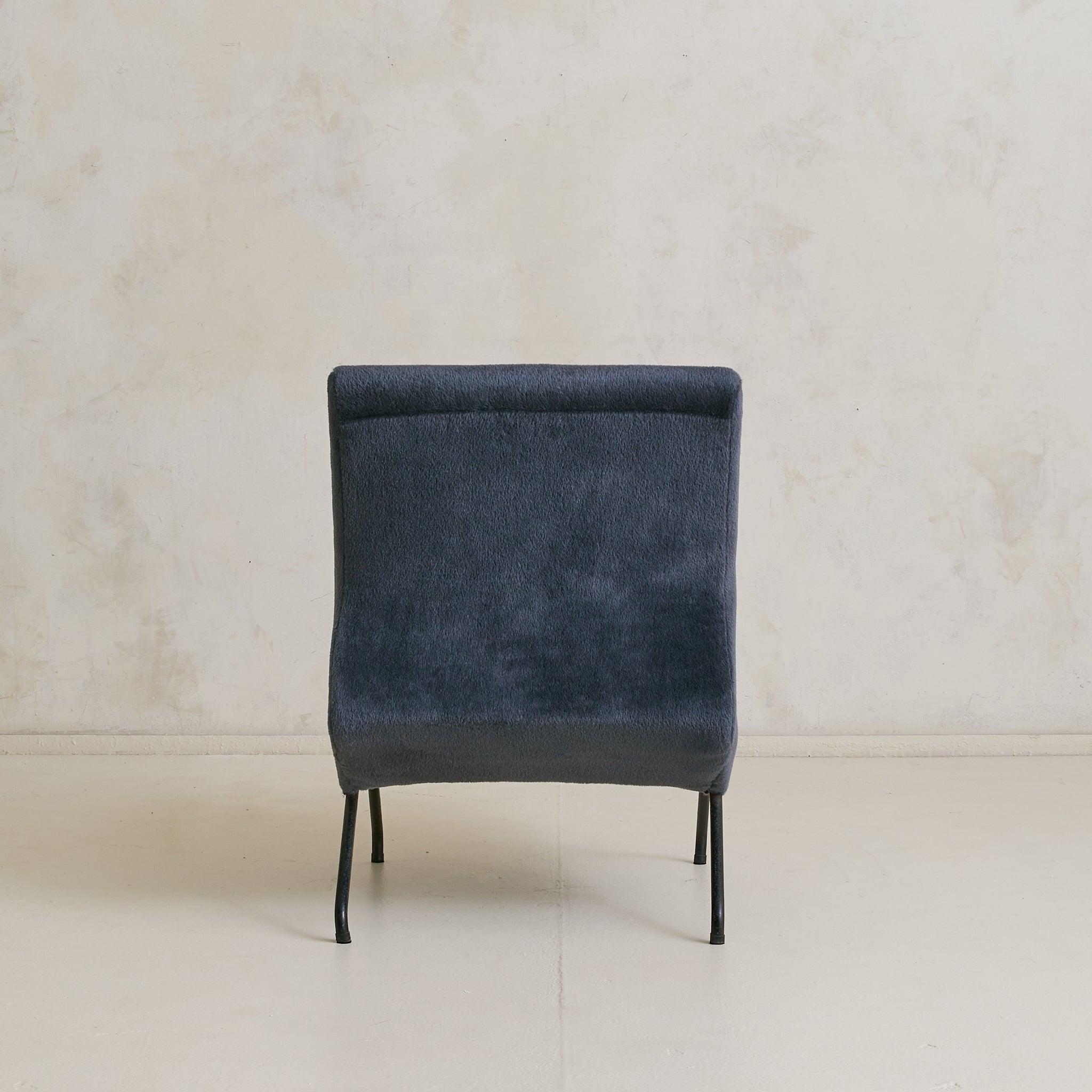 French Lounge Chair in Navy Alpaca Attributed to Dangles & Defrance, 1950s (Französisch) im Angebot