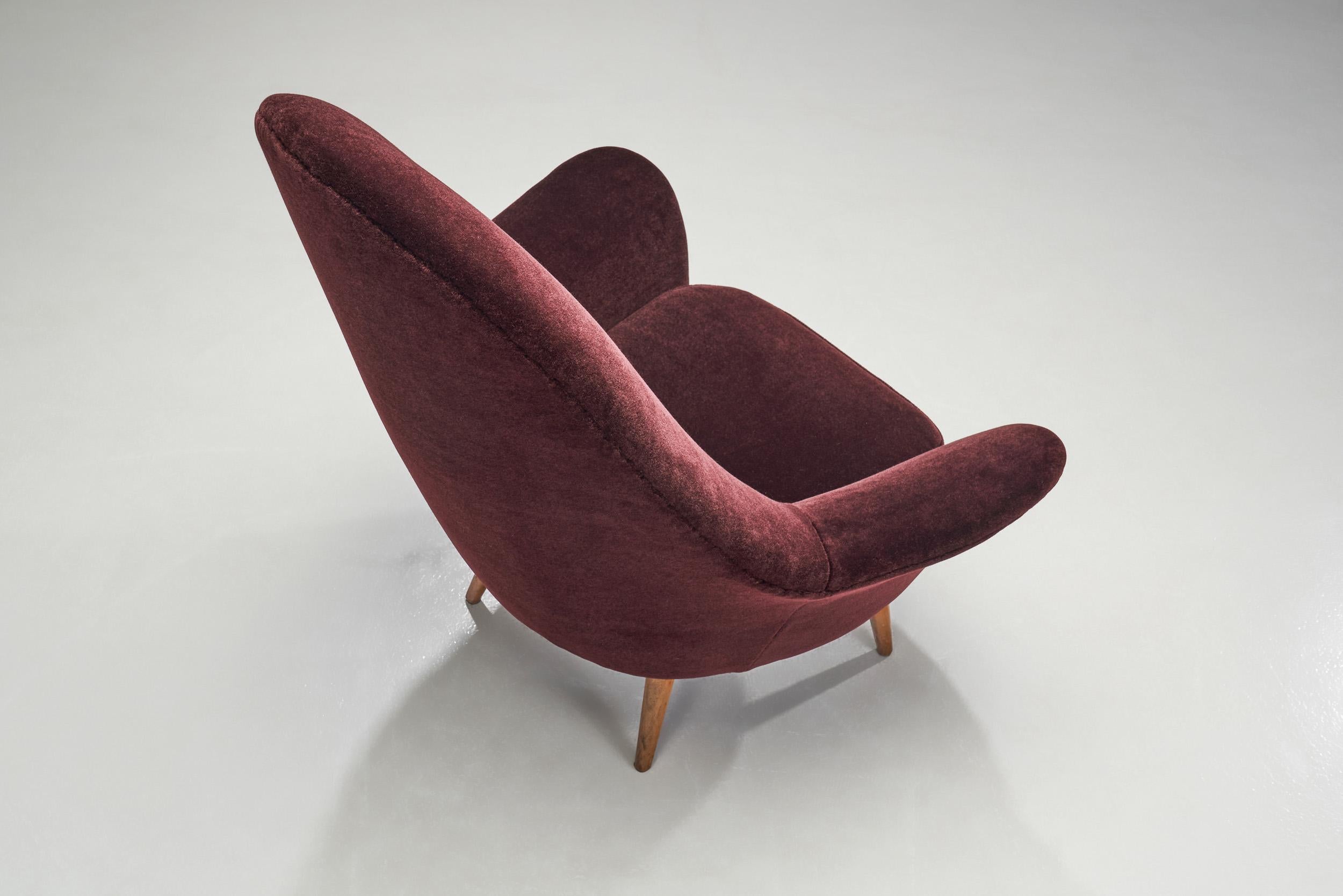 20th Century French Lounge Chairs In Aubergine Coloured Mohair, France ca 1960s For Sale