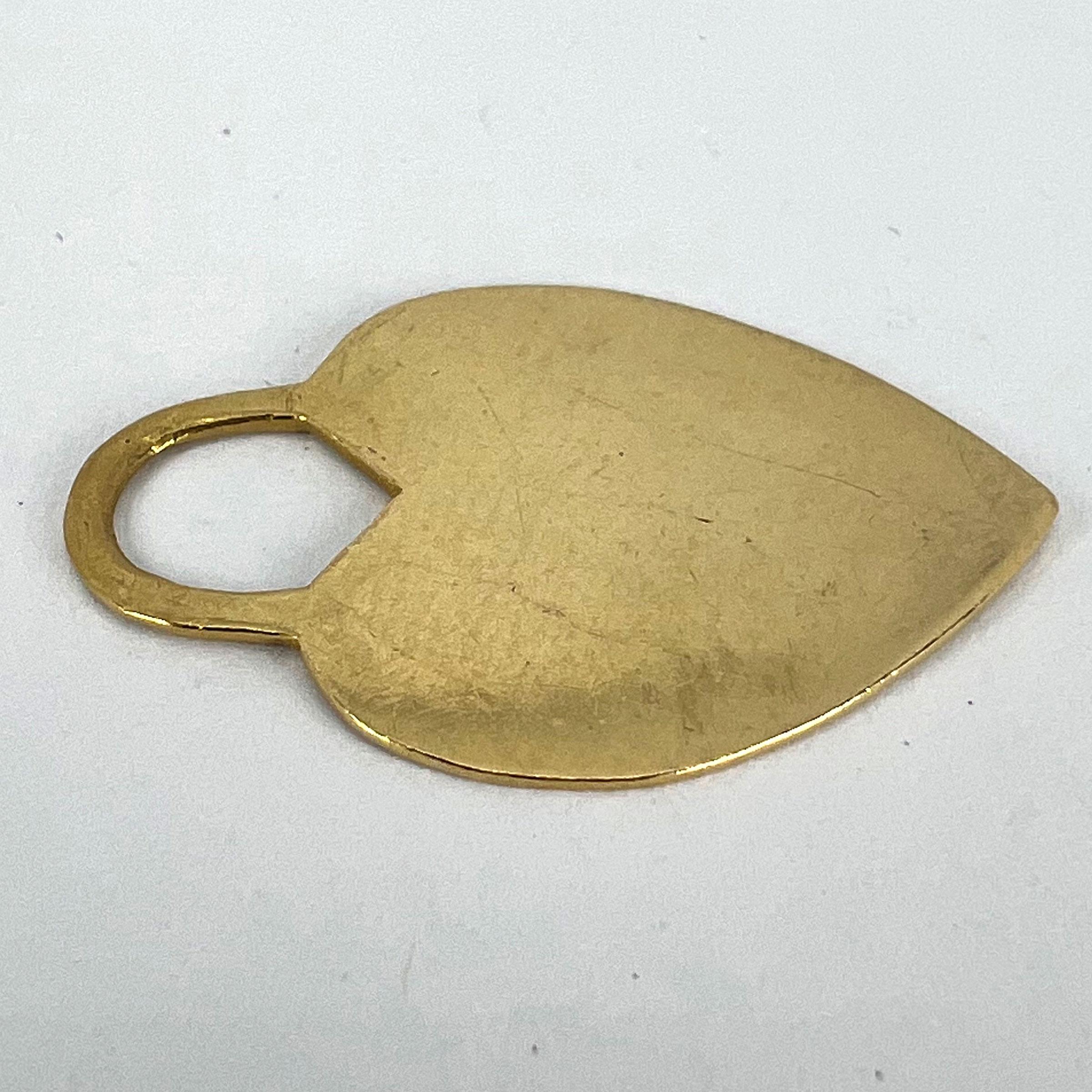 French Love Heart 18K Yellow Gold Pendant 11