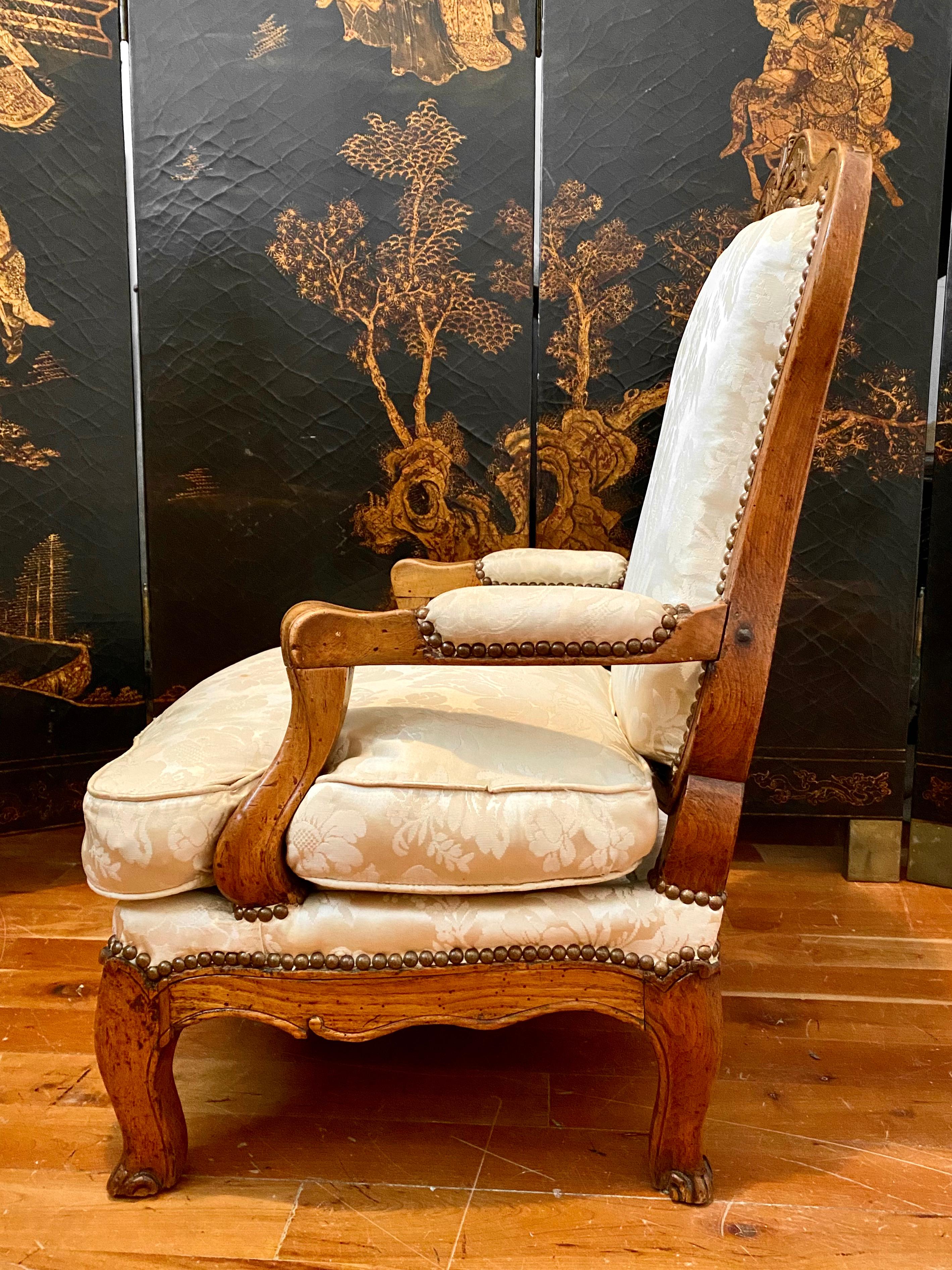 French Low Armchair, Louis XV Provençal, Fireside Armchair In Good Condition In Montreal, Quebec