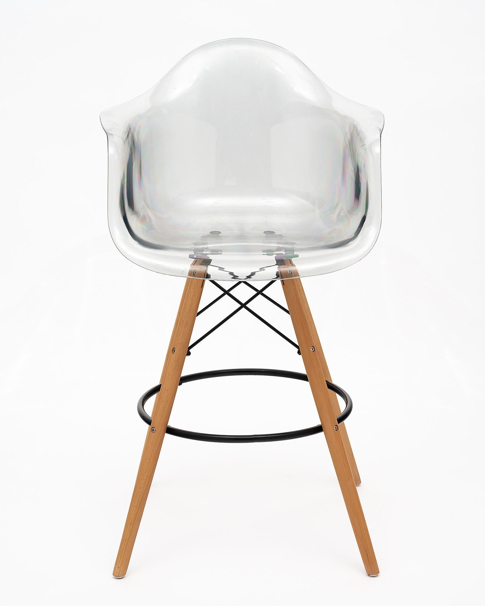 French Lucite Bar Stools In Good Condition For Sale In Austin, TX