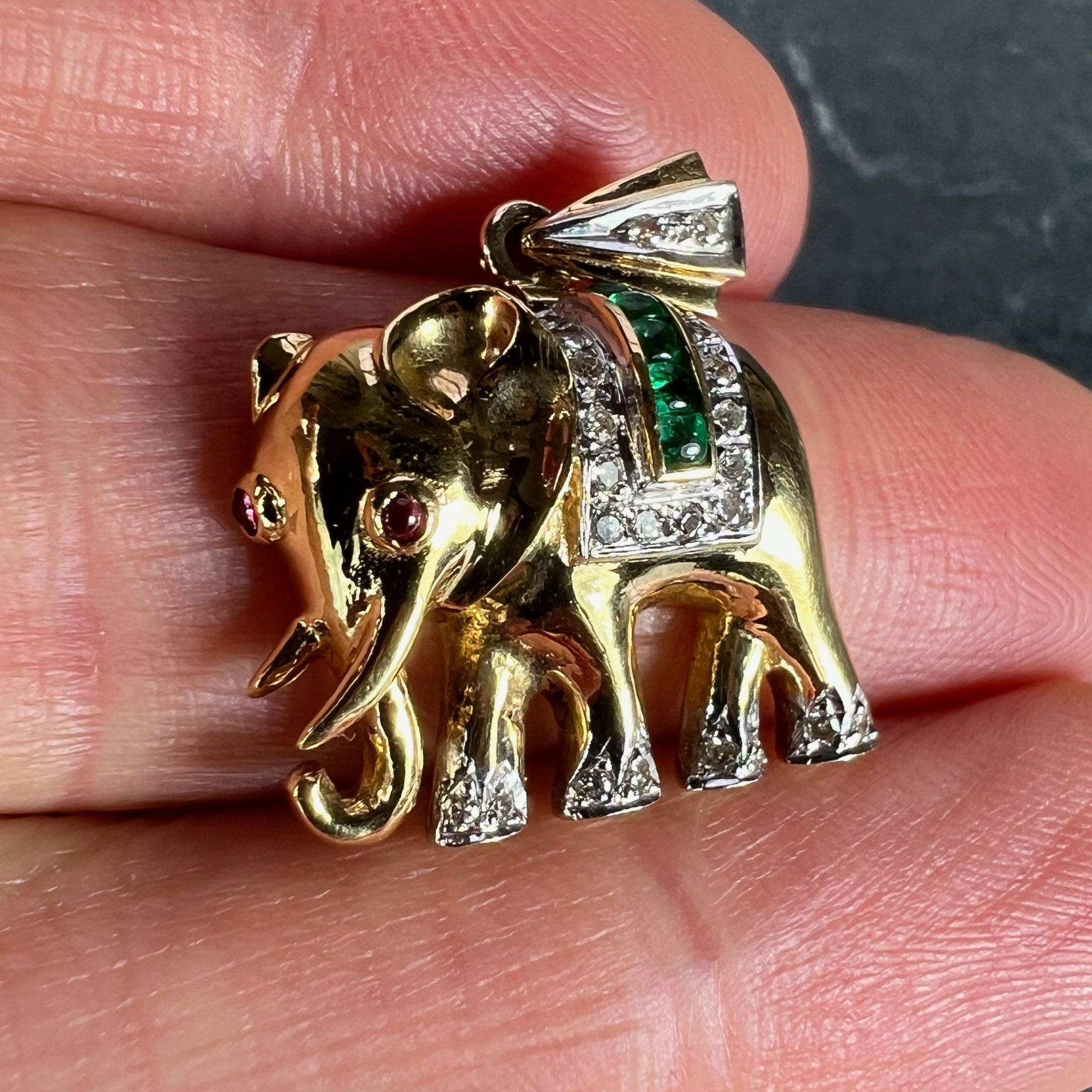 French Lucky Elephant Emerald Diamond Ruby 18K Yellow Gold Charm Pendant For Sale 2