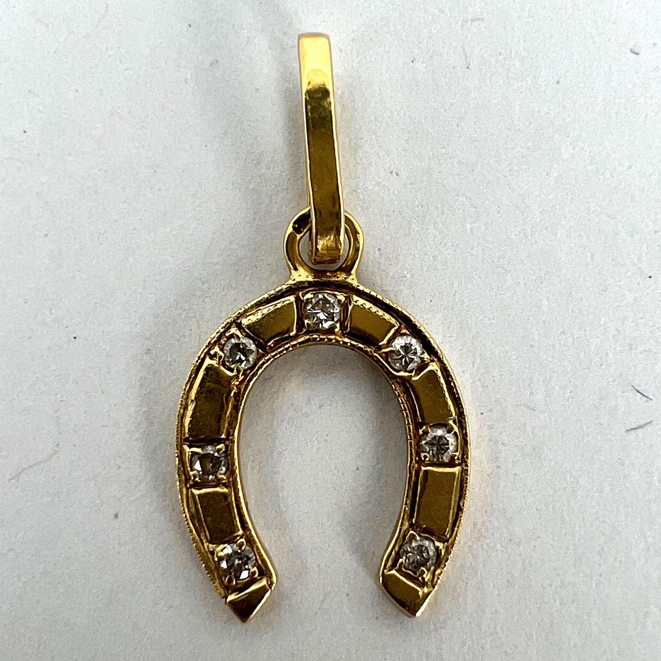 French Lucky Horseshoe 18K Yellow Gold Seven Diamond Charm Pendant For Sale 6