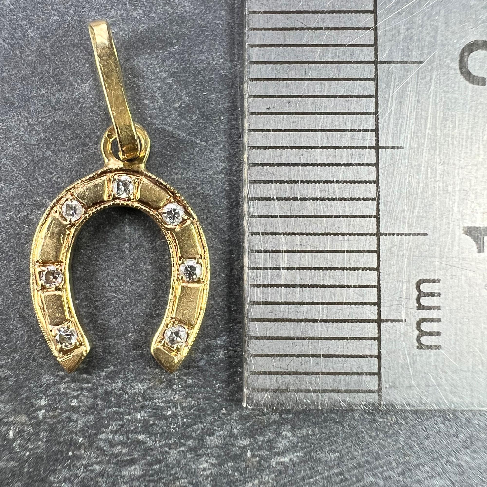 French Lucky Horseshoe 18K Yellow Gold Seven Diamond Charm Pendant For Sale 4