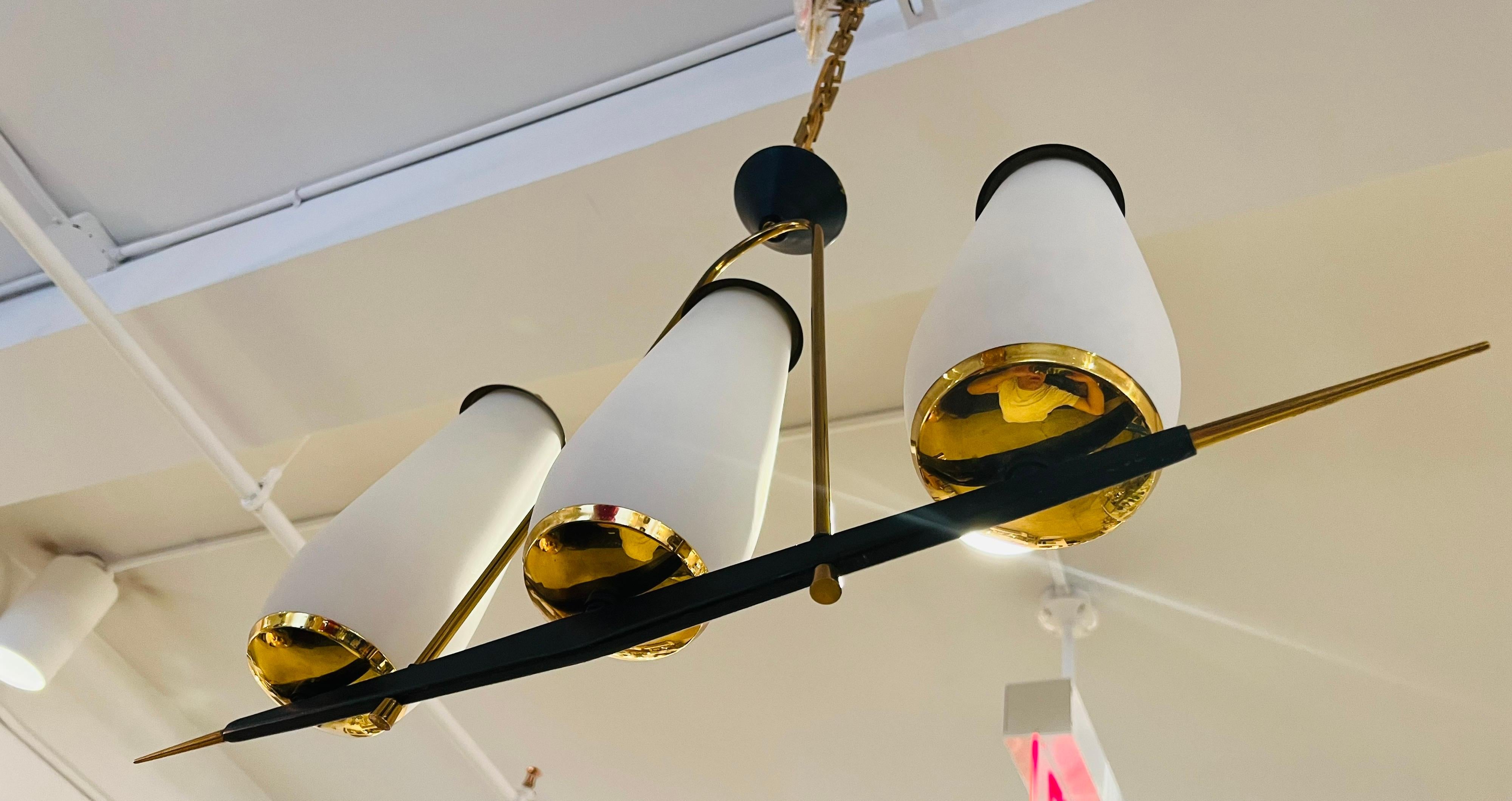 French Lunel 1950s Mid Century Pendant Chandelier In Excellent Condition For Sale In New York, NY